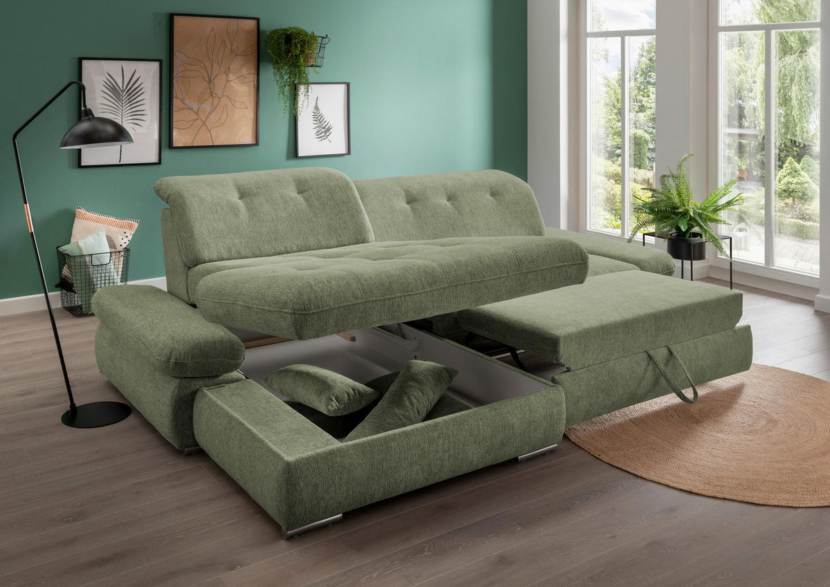 Livetastic ECKSOFA Grün Chenille, rechts davon: Hochflorteppich, Topfpflanze in grün, Bild in grün in hellem Wohnzimmer.