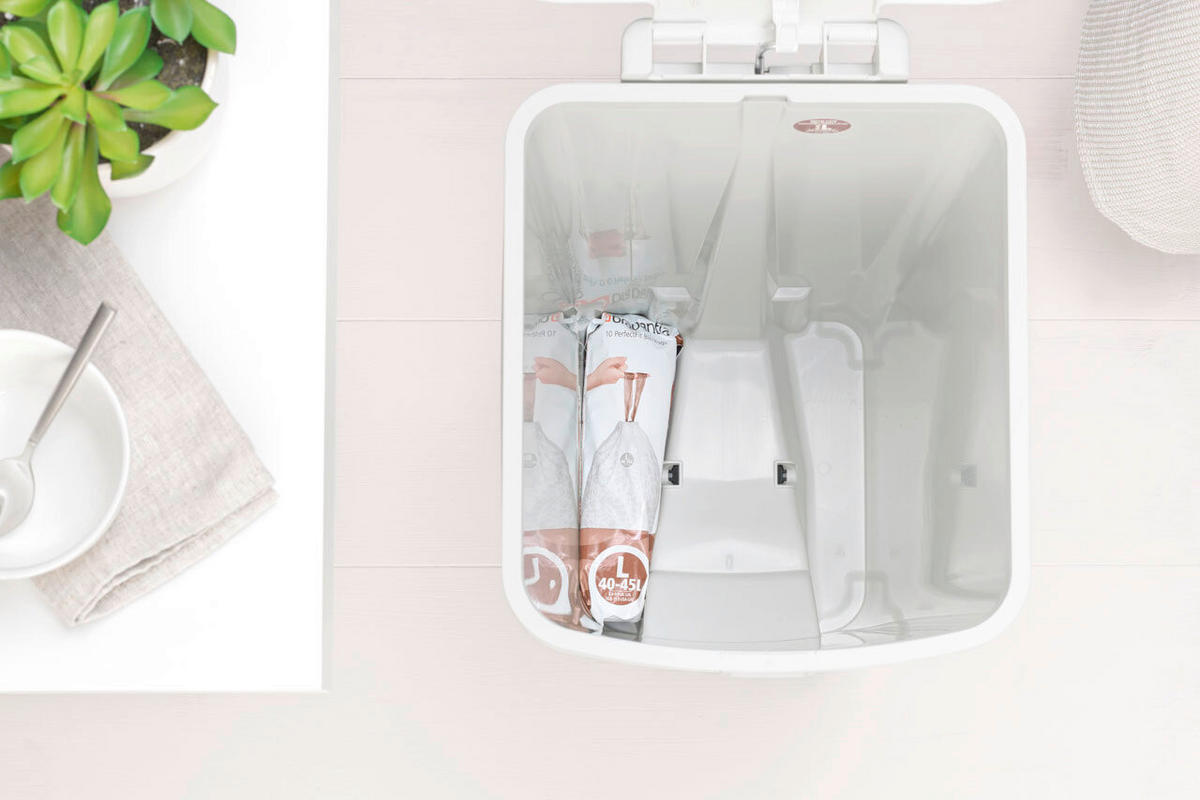 KOŠ ZA OTPAD  40 l   - svijetlo siva, Basics, plastika (28/66.6/35.2cm) - Brabantia
