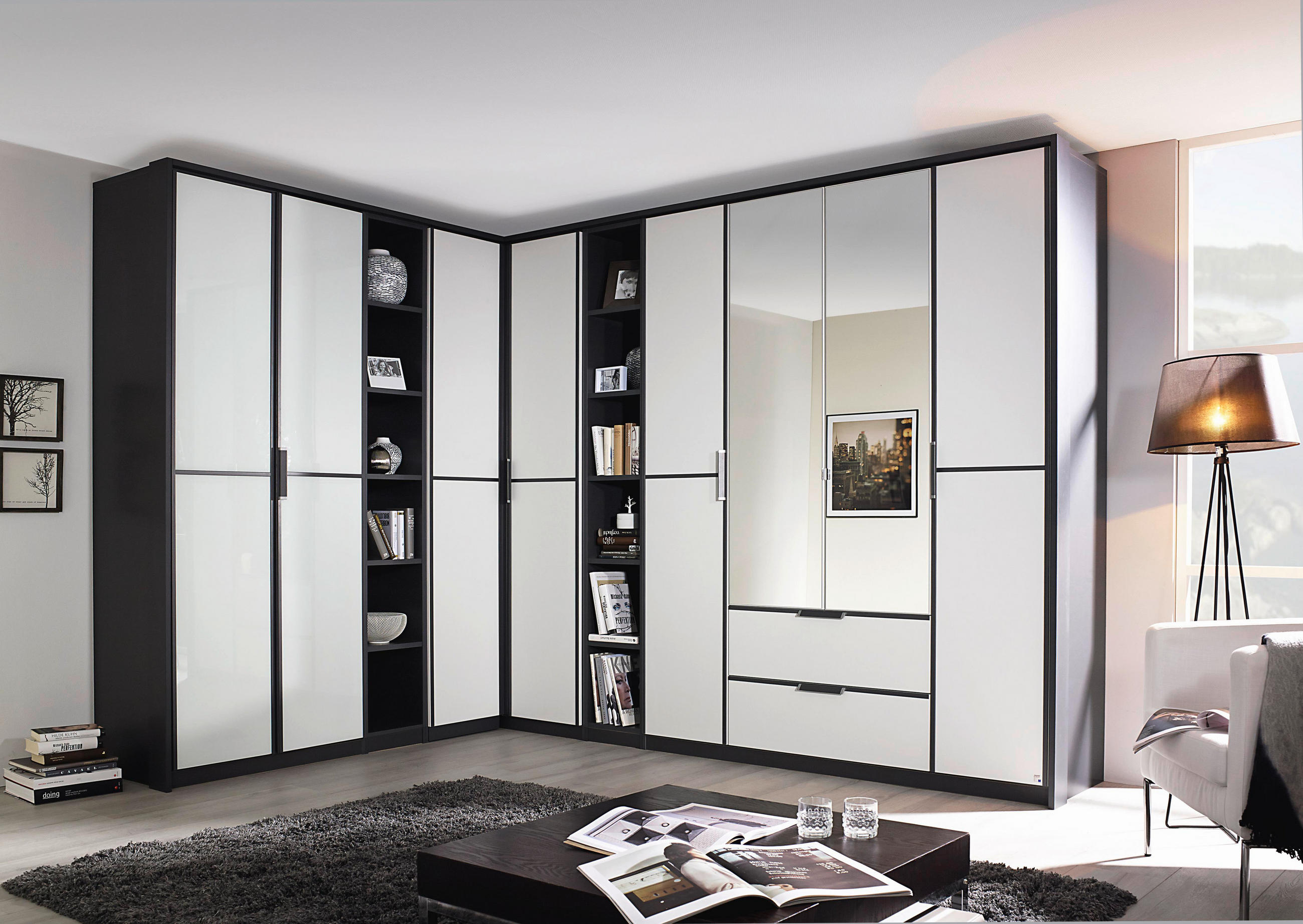 ROHOVÁ ŠATNÍ SKŘÍŇ SE ZRCADLEM, šedá, bílá,  - šedá/bílá, Design, kompozitní dřevo (224/314cm) - MID.YOU
