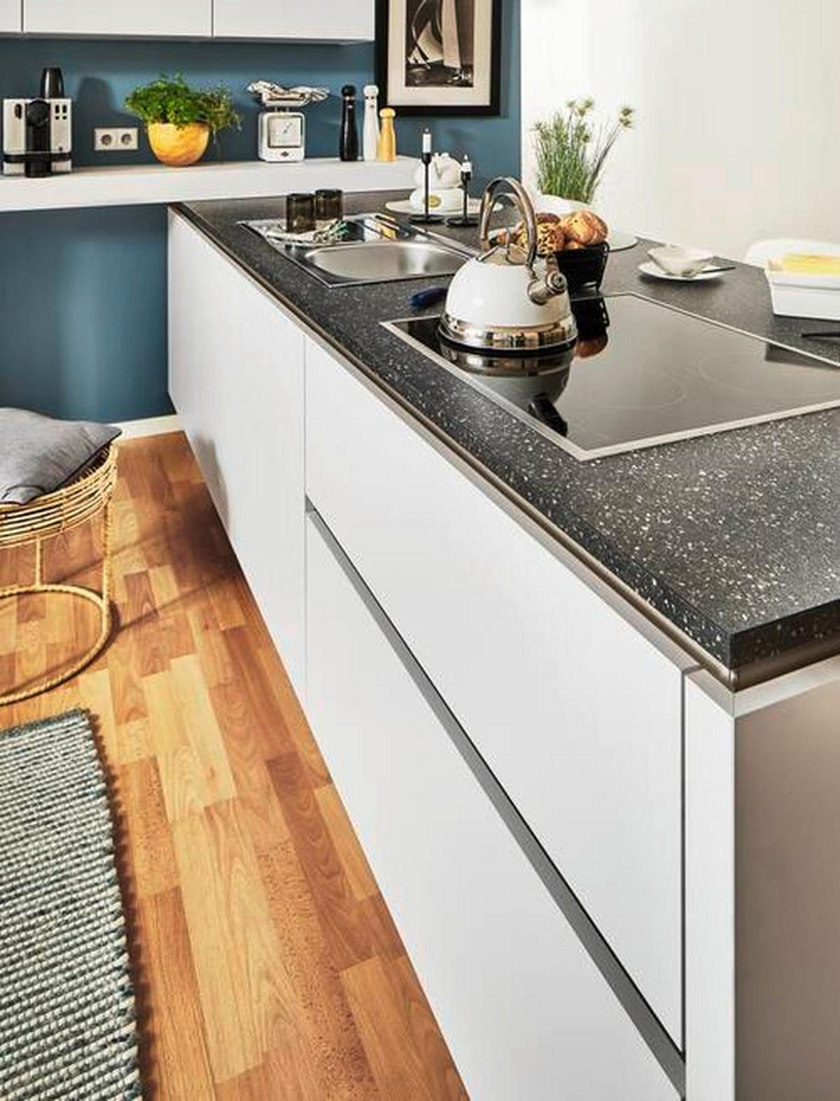 EINBAUKÜCHE   - Weiss, Design, Holzwerkstoff - Dieter Knoll