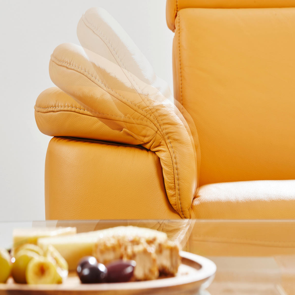 ECKSOFA in Echtleder Gelb  - Gelb/Alufarben, Design, Leder/Metall (271/239cm) - Cantus