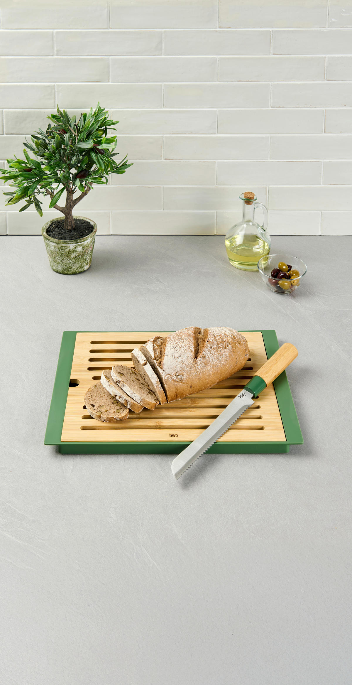 SADA PRKÉNKA A NOŽE 33,2/26,3/1,3 cm - světle zelená/přírodní barvy, Basics, kov/plast (33,2/26,3/1,3cm) - Homeware Profession.