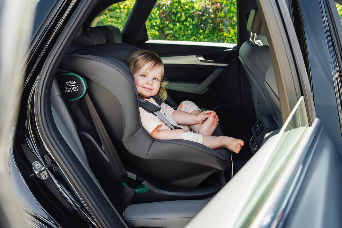 KINDERAUTOSITZ KING PRO  - Dunkelgrau/Grau, Basics, Kunststoff/Textil (45/67/54cm) - Britax Römer