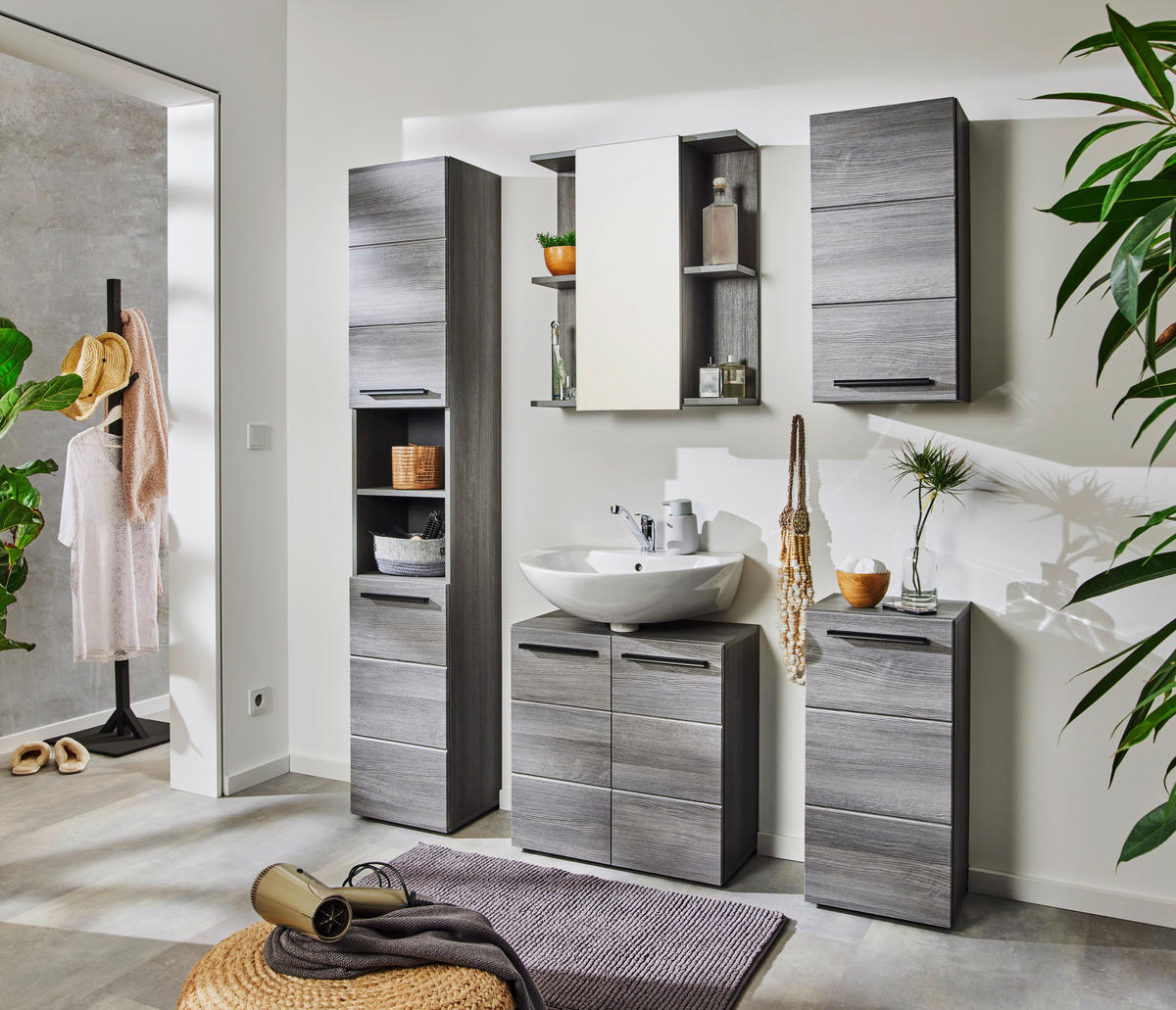 ZÁVĚSNÁ SKŘÍŇKA, barvy stříbra, barvy stříbra, 34/70/23 cm - barvy stříbra/černá, Moderní, kompozitní dřevo/plast (34/70/23cm) - MID.YOU