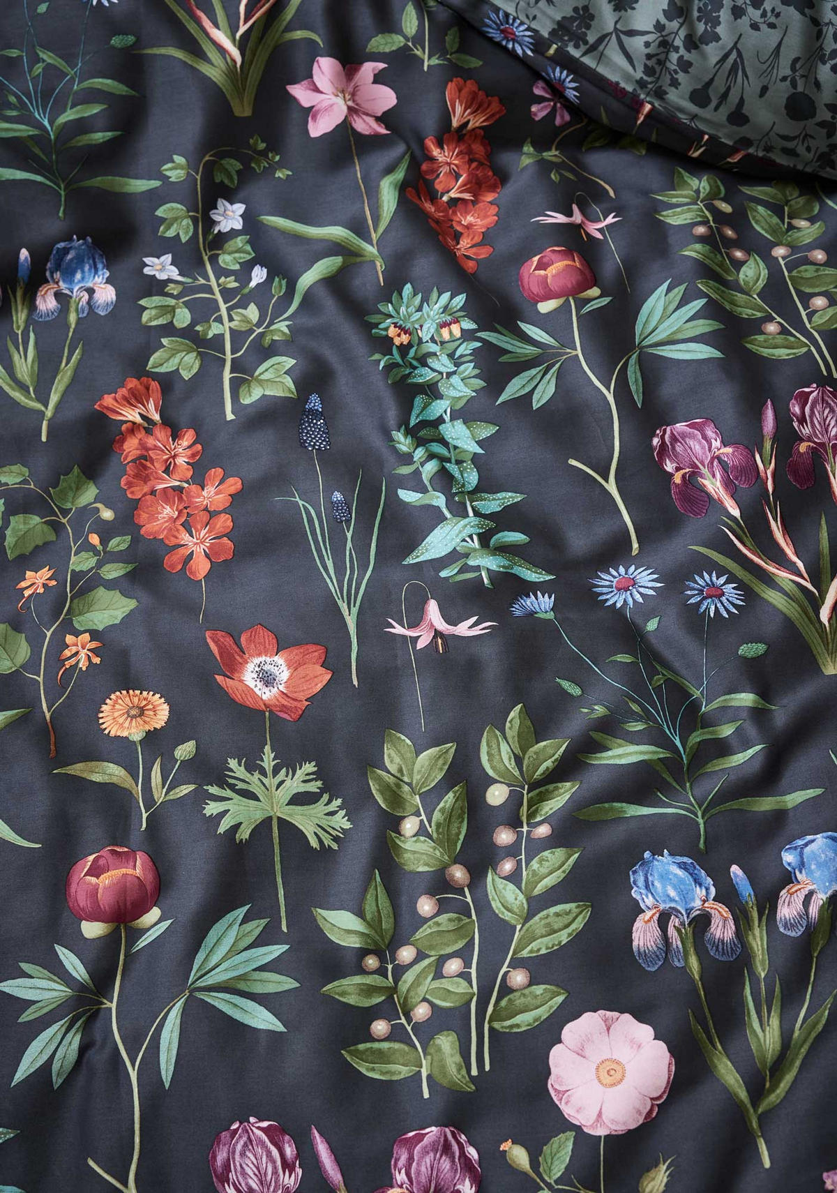 POSTELJNINA MARIGOLD 135/200 cm saten siva  - siva, Konvencionalno, tekstil (135/200cm) - Essenza