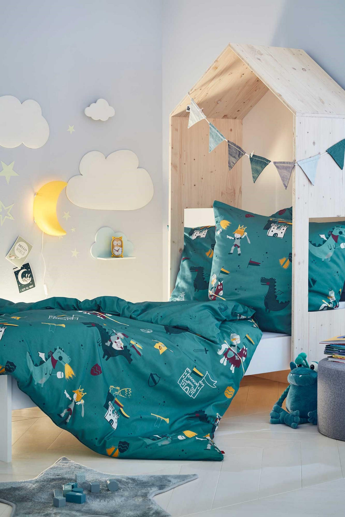 OTROŠKA POSTELJNINA 140/200 cm saten smaragdno zelena  - smaragdno zelena, Konvencionalno, tekstil (140/200cm) - S. Oliver