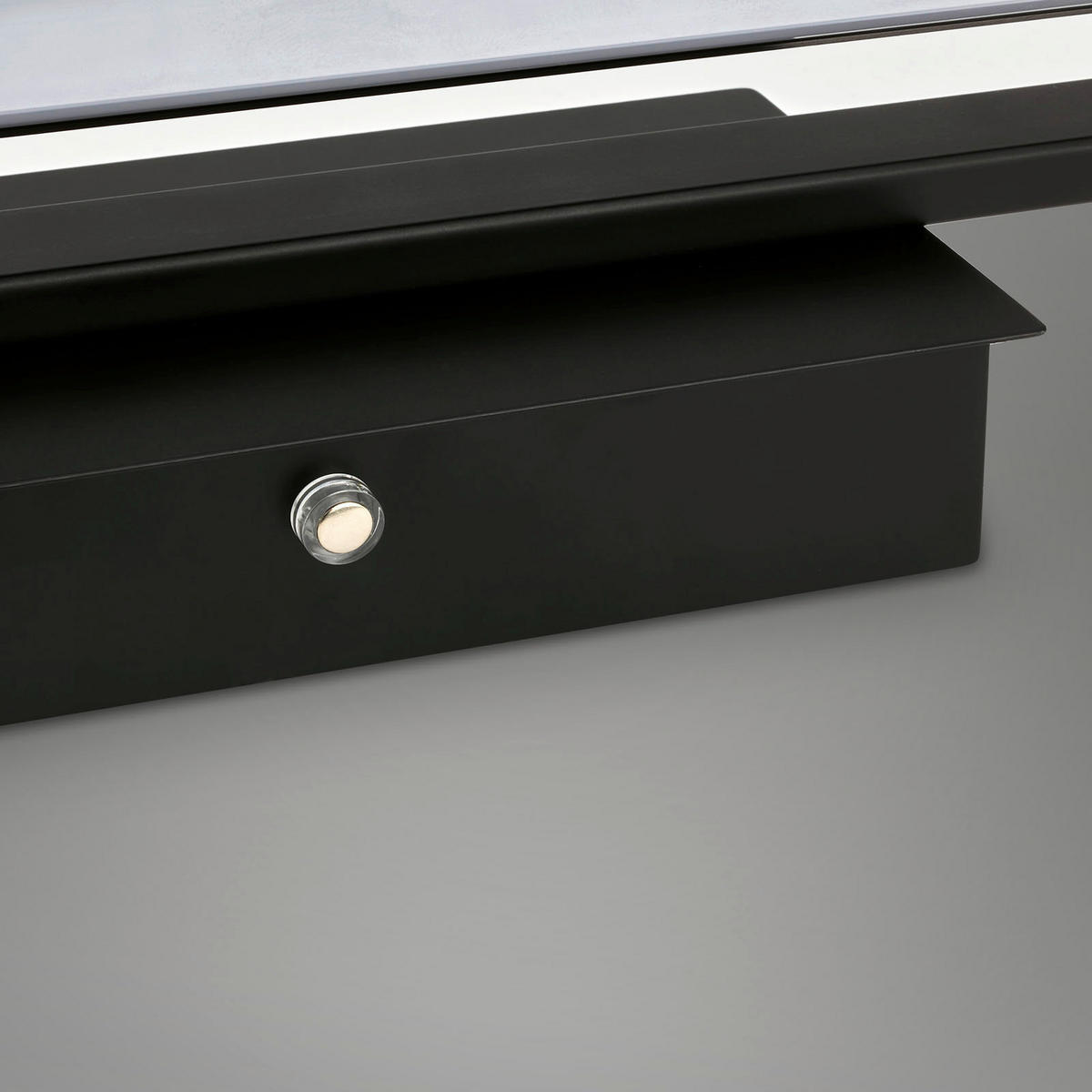 ZIDNA LED LAMPA - crna, Osnovno, metal (52,5/8/11cm)