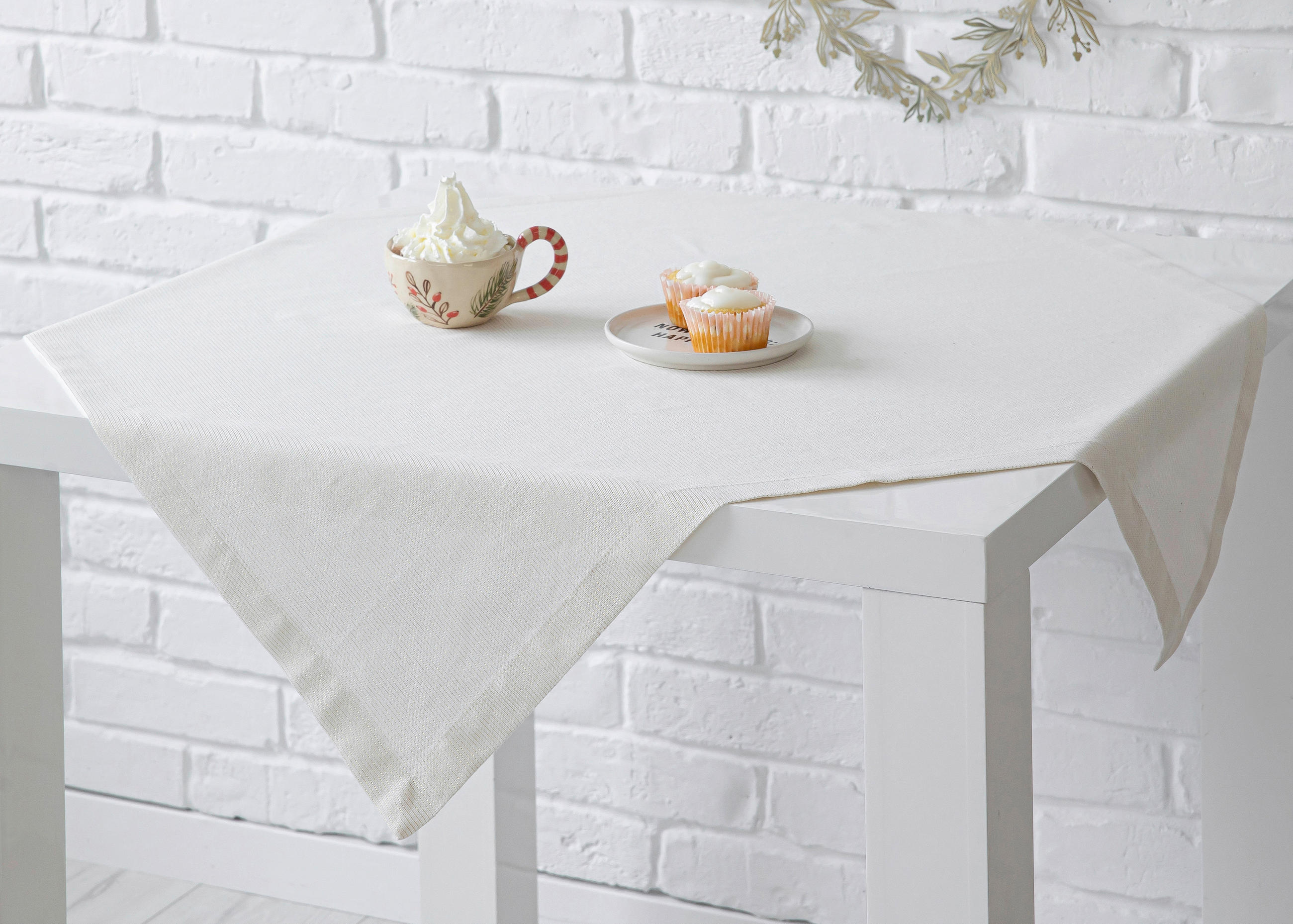 ASZTALTERÍTŐ   - ezüstszínű, Basics, textil (90/90cm)