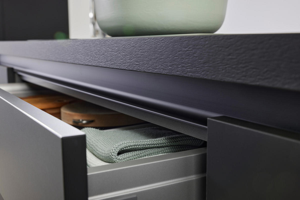 EINBAUKÜCHE P17  - Schwarz, Design, Holzwerkstoff - Dieter Knoll