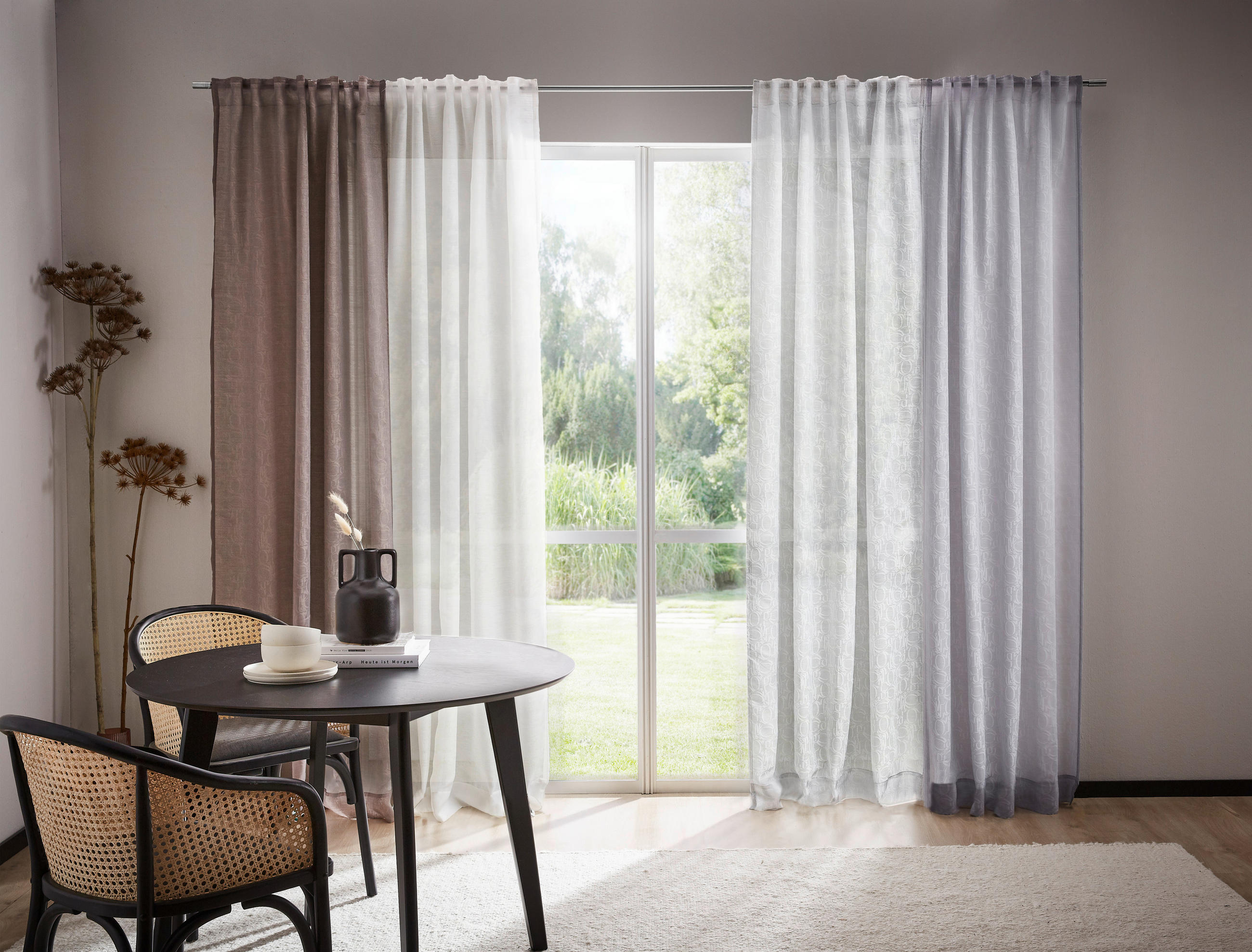 FERTIGVORHANG  transparent   130/250 cm  - Hellgrau, Basics, Textil (130/250cm) - Joop!