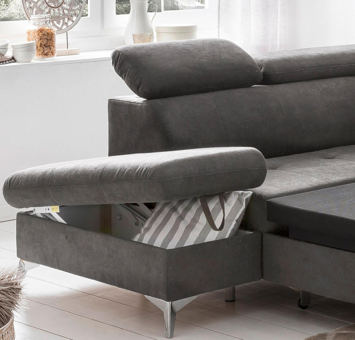 ECKSOFA in Mikrofaser Grau  209/256 cm  - Chromfarben/Grau, KONVENTIONELL, Textil/Metall (209/256cm) - Livetastic