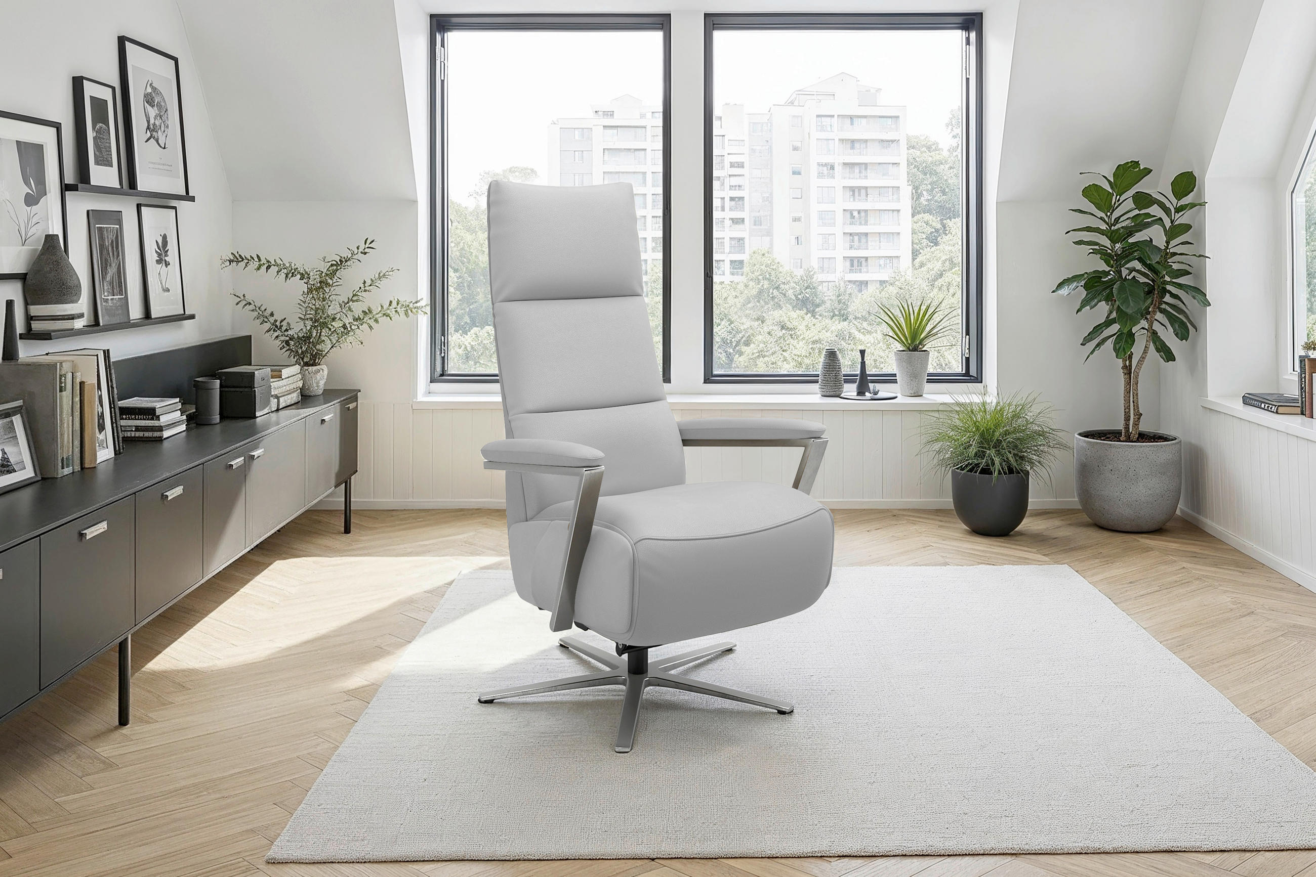 Sit & More Relaxsessel TV Vario Comfort E L3 Hellgrau 70x128x85 cm