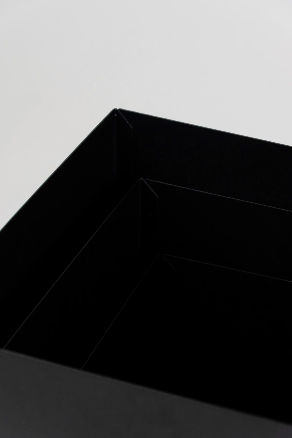 BLUMENSTÄNDER in Metall  - Schwarz, Basics, Metall (29/29/29cm)