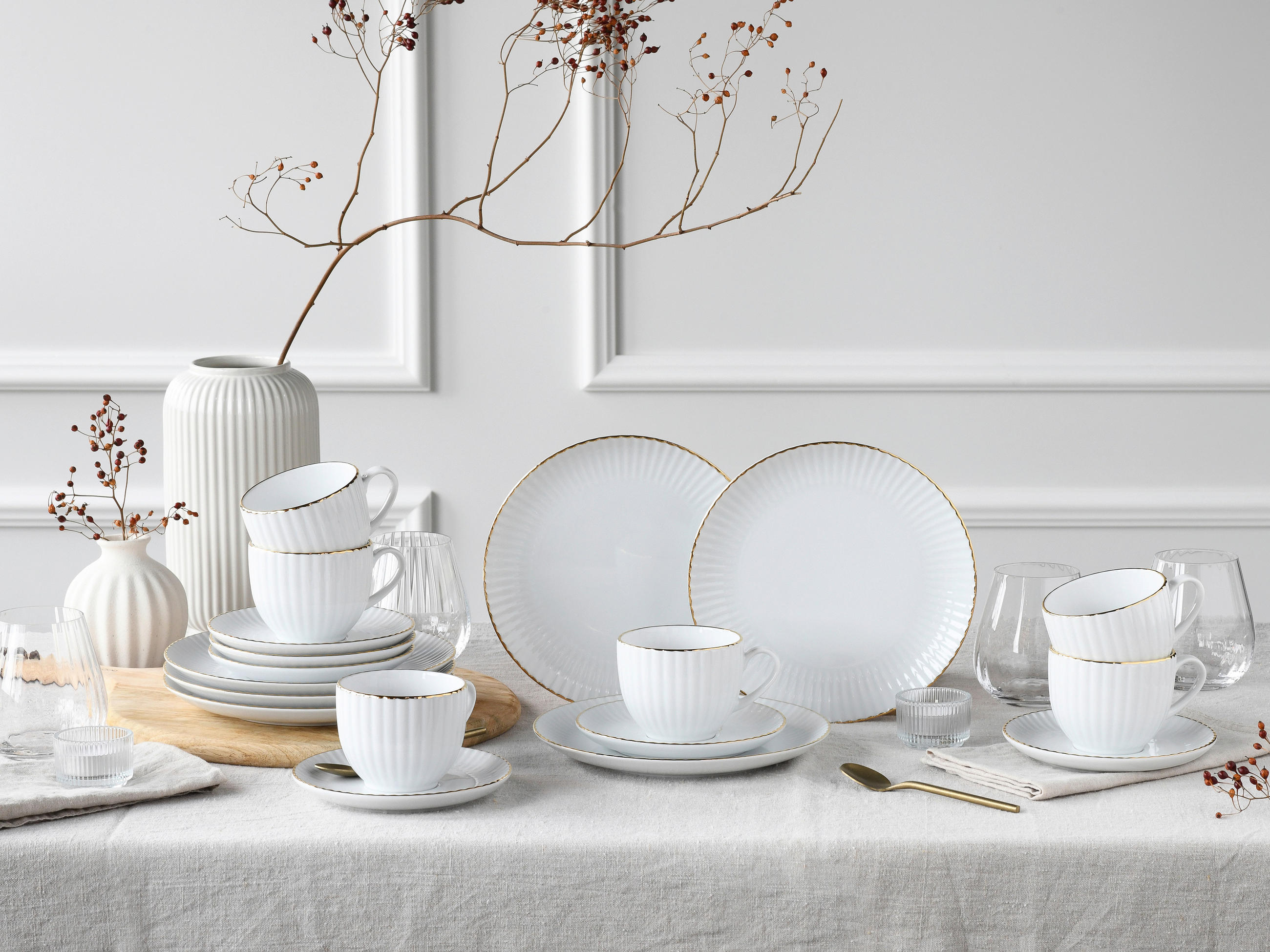 KAFFEESERVICE Weiß, Goldfarben Allegra Goldband 18-teilig  - Goldfarben/Weiß, Basics, Keramik - Creatable