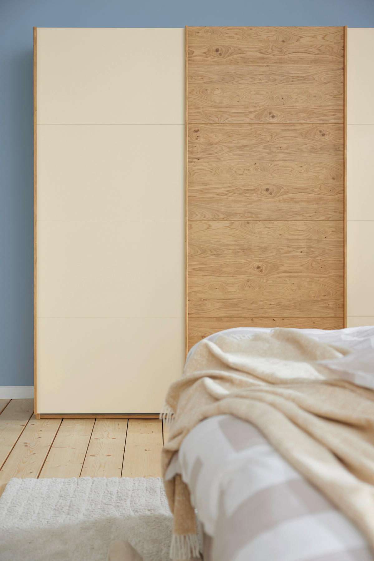 SCHWEBETÜRENSCHRANK 270/229/68 cm 3-türig Sandfarben, Eichefarben  - Sandfarben/Eichefarben, Design, Holz/Holzwerkstoff (270/229/68cm) - Musterring