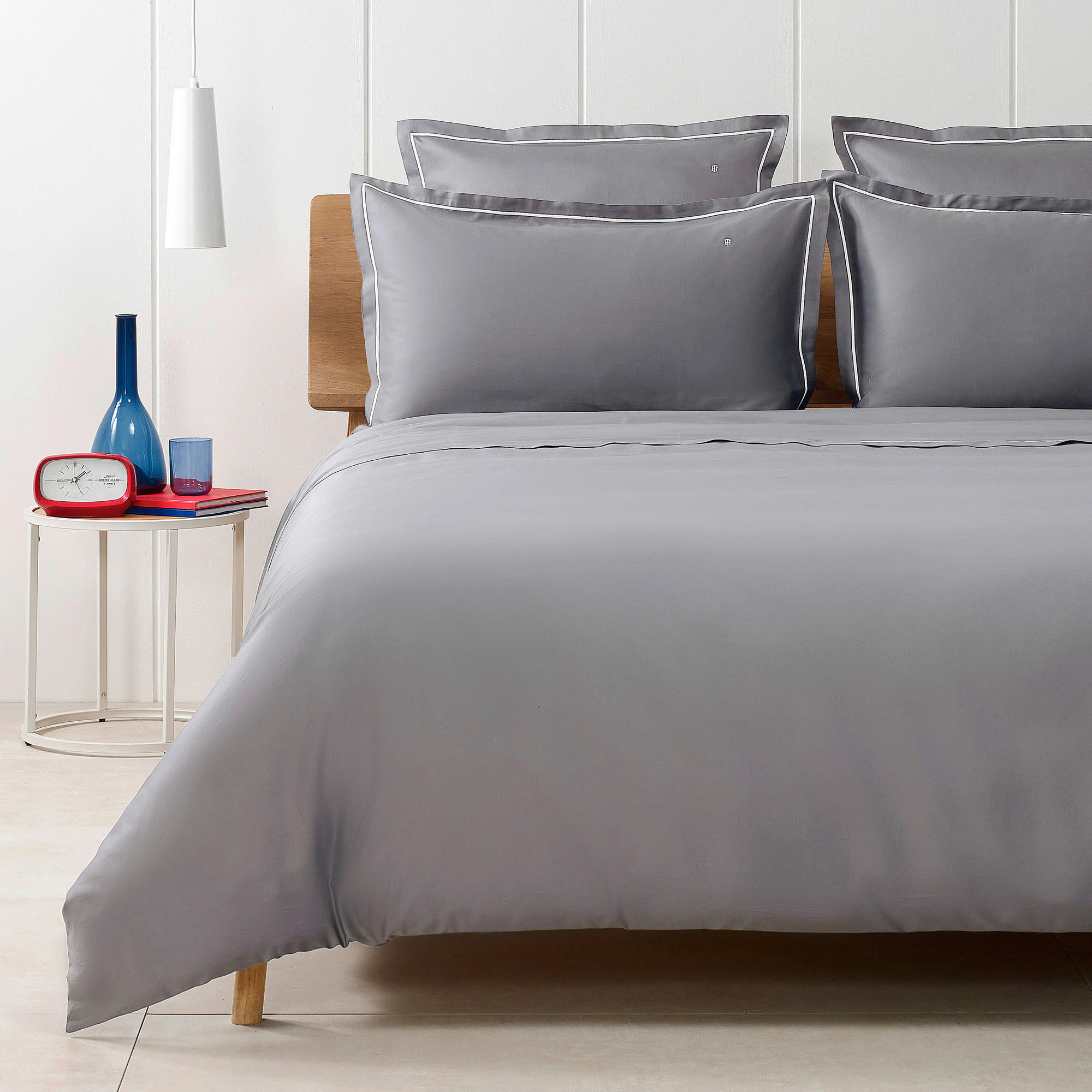 POSTELJINA ARTHUR saten boja nerđajućeg čelika  - boja nerđajućeg čelika, Lajfstajl, tekstil (140/200cm) - Tommy Hilfiger