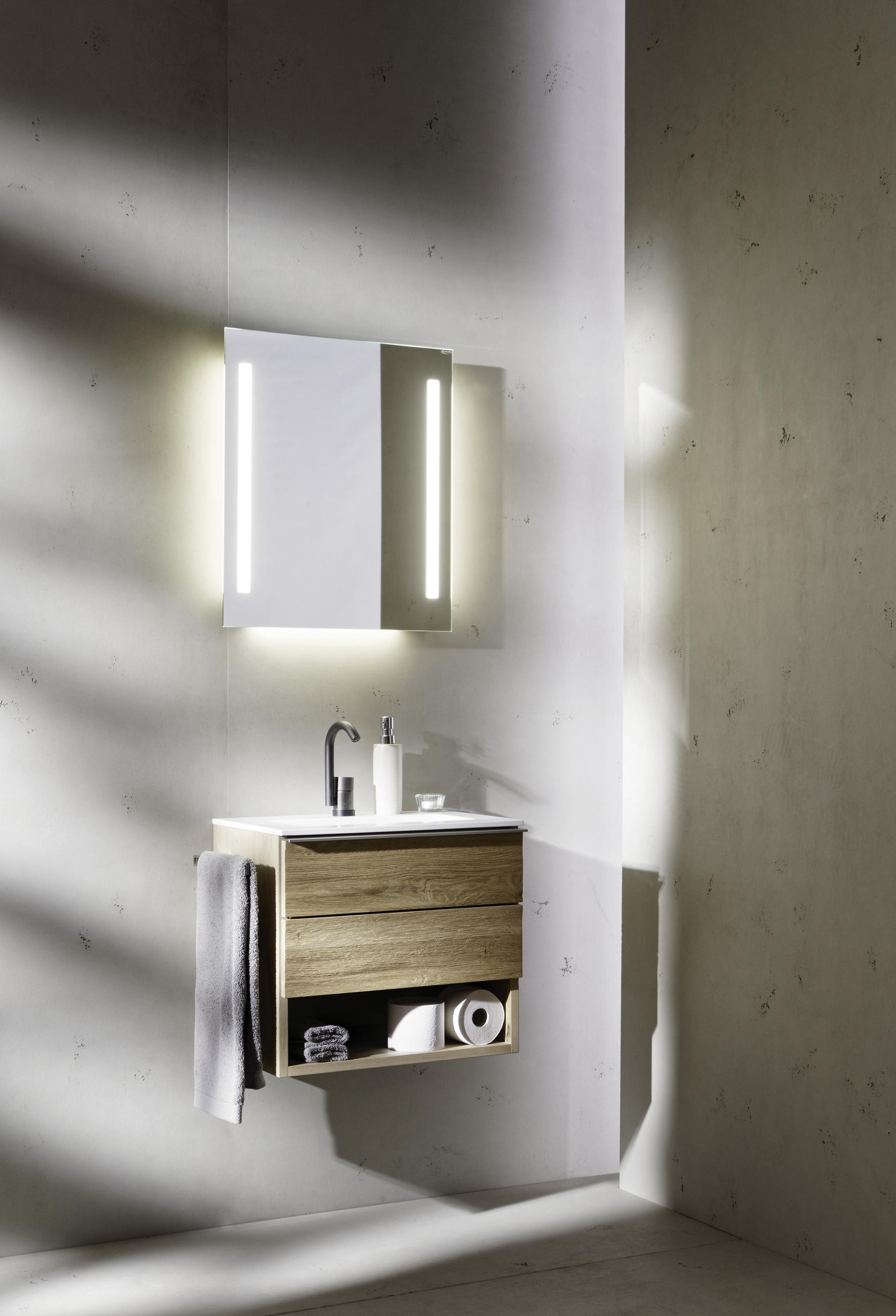 BADEZIMMER  in 64,4 cm  - Eichefarben/Weiß, MODERN, Holz/Stein (64,4cm) - Voglauer