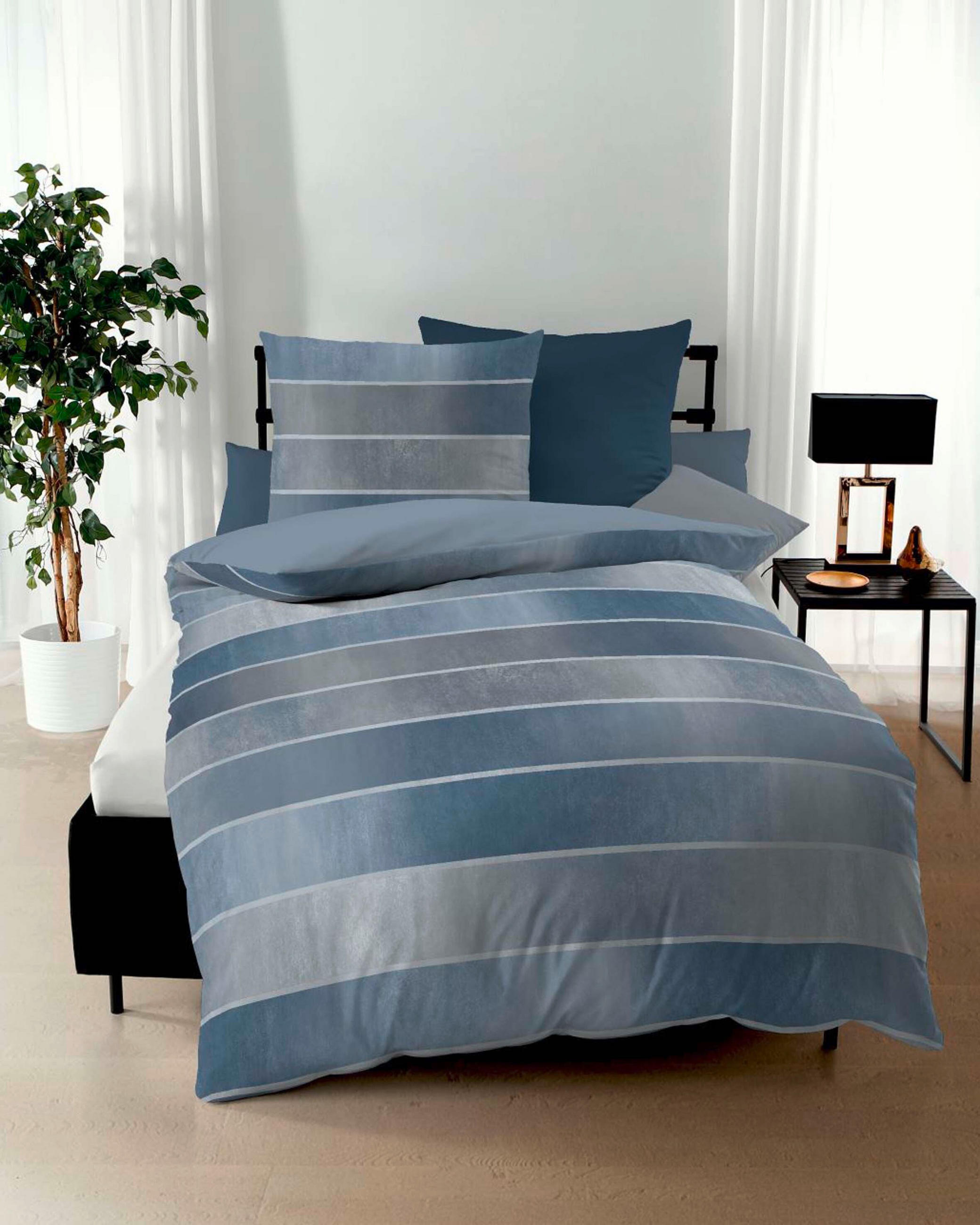 POSTELJNINA TIMELESS 240/220 cm saten modra  - modra, Design, tekstil (240/220cm) - Kaeppel