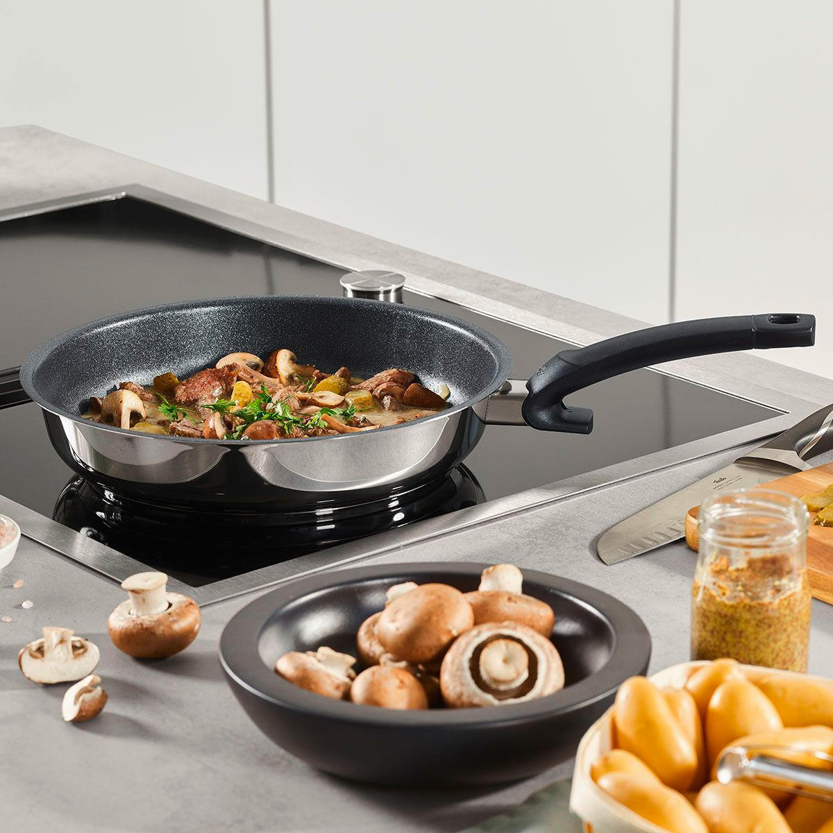 BRATPFANNE ADAMANT® PREMIUM 24 cm  - Silberfarben, Basics, Metall (24cm) - Fissler