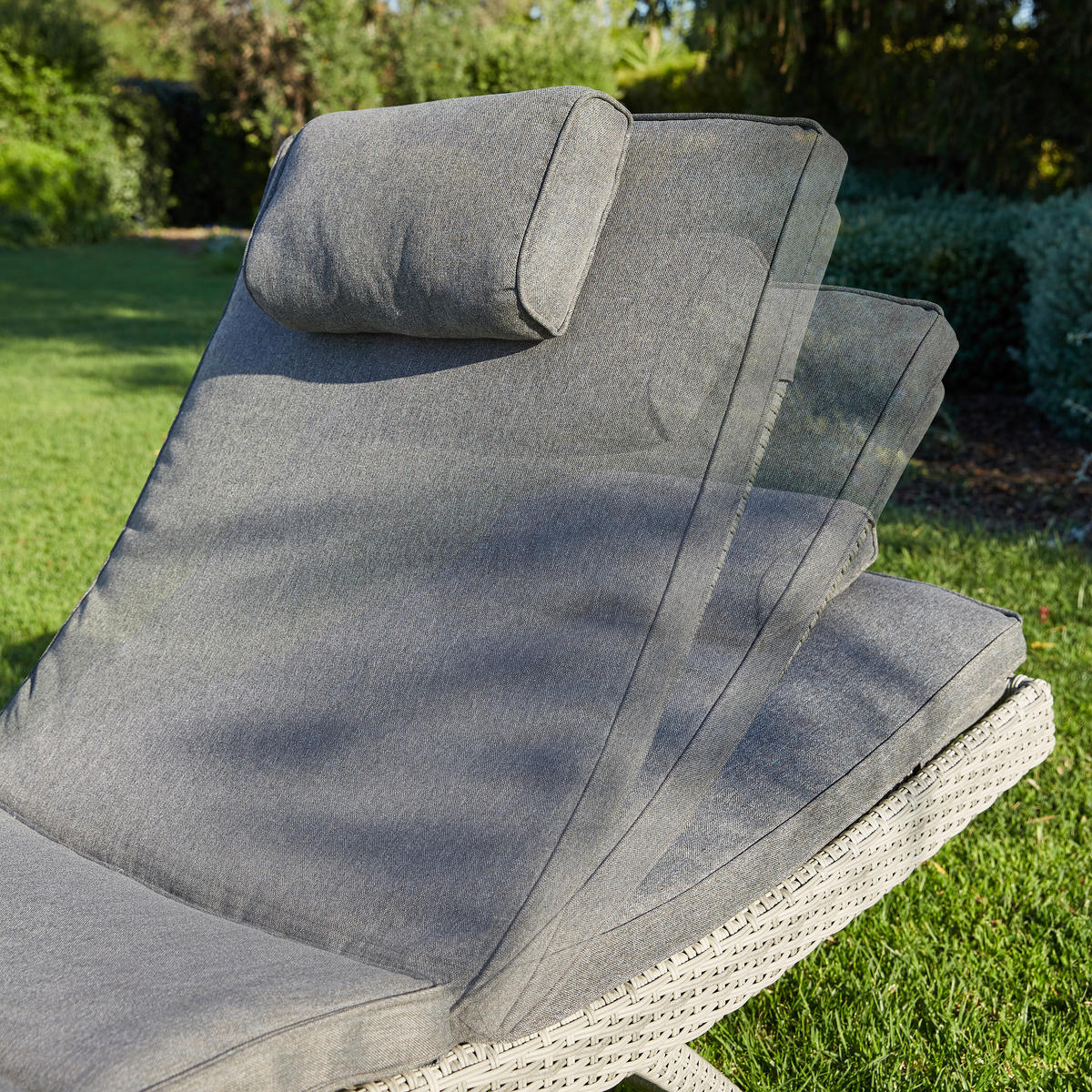 ȘEZLONG PENTRU GRĂDINĂ - gri, Konventionell, plastic/metal (71/39/200cm) - Ambia Garden