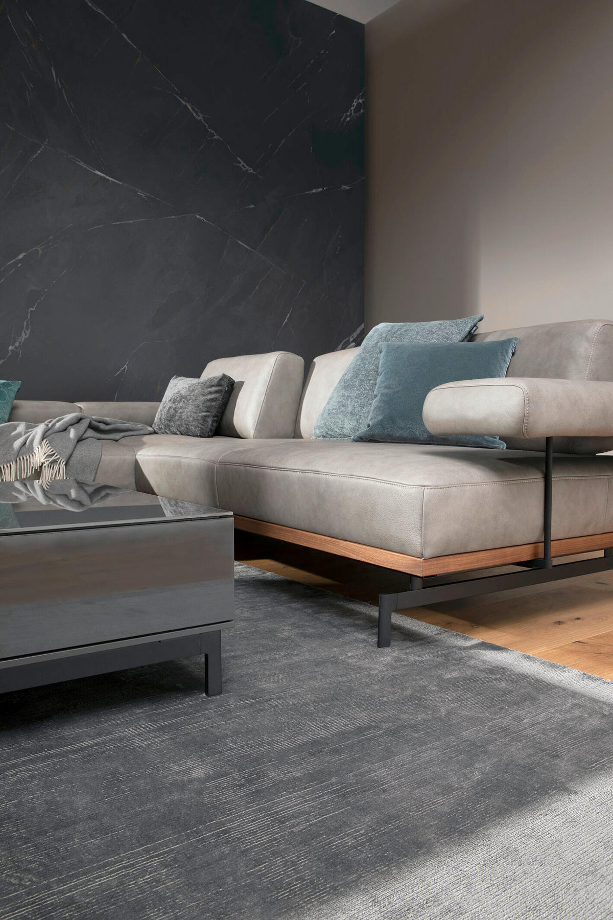 ECKSOFA in Echtleder Nussbaumfarben, Hellgrau  - Anthrazit/Nussbaumfarben, Design, Leder/Holz (237/295cm) - Joop!