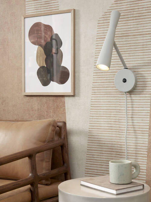 VÄGGLAMPA it's about RoMi 26/10,5/34,5 cm   - ljusgrå, Trend, metall (26/10,5/34,5cm) - It's about Romi