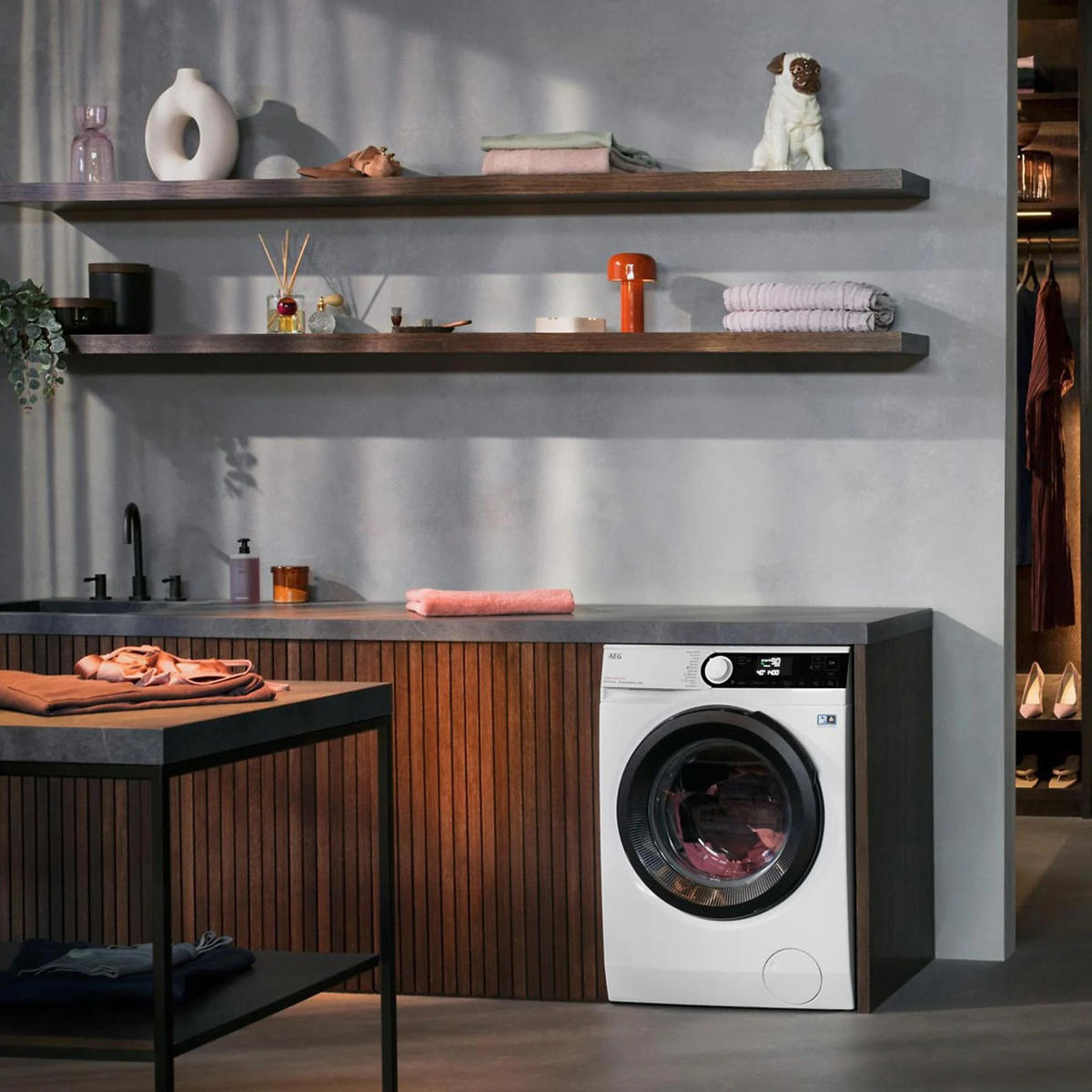 WASCHMASCHINE LR7D70490   - Schwarz/Weiß, Basics, Kunststoff/Metall (59,6/84,7/57,7cm) - AEG