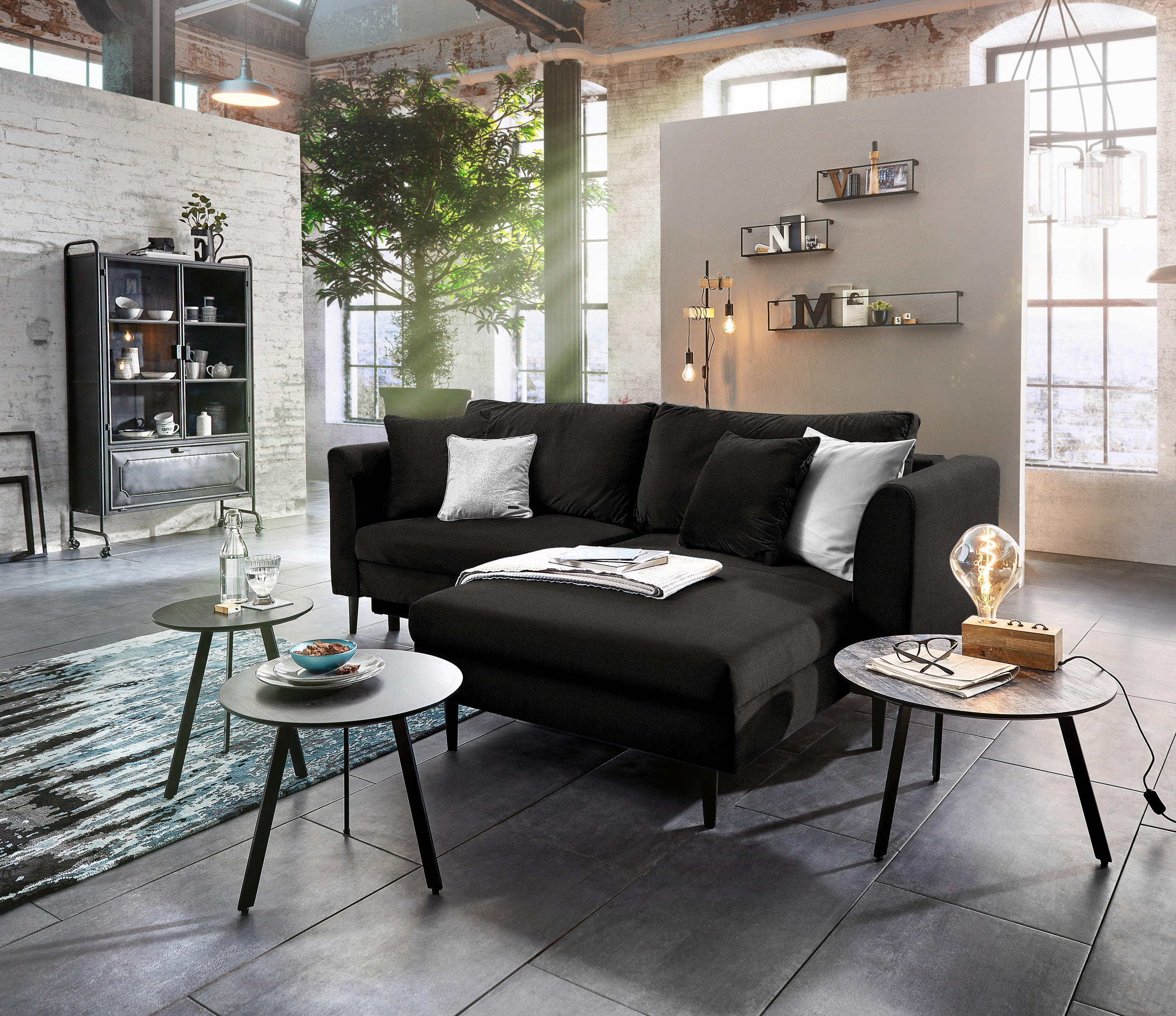 ECKSOFA in Velours Schwarz  235/165 cm  - Schwarz, Design, Holz/Textil (235/165cm) - Ti'me