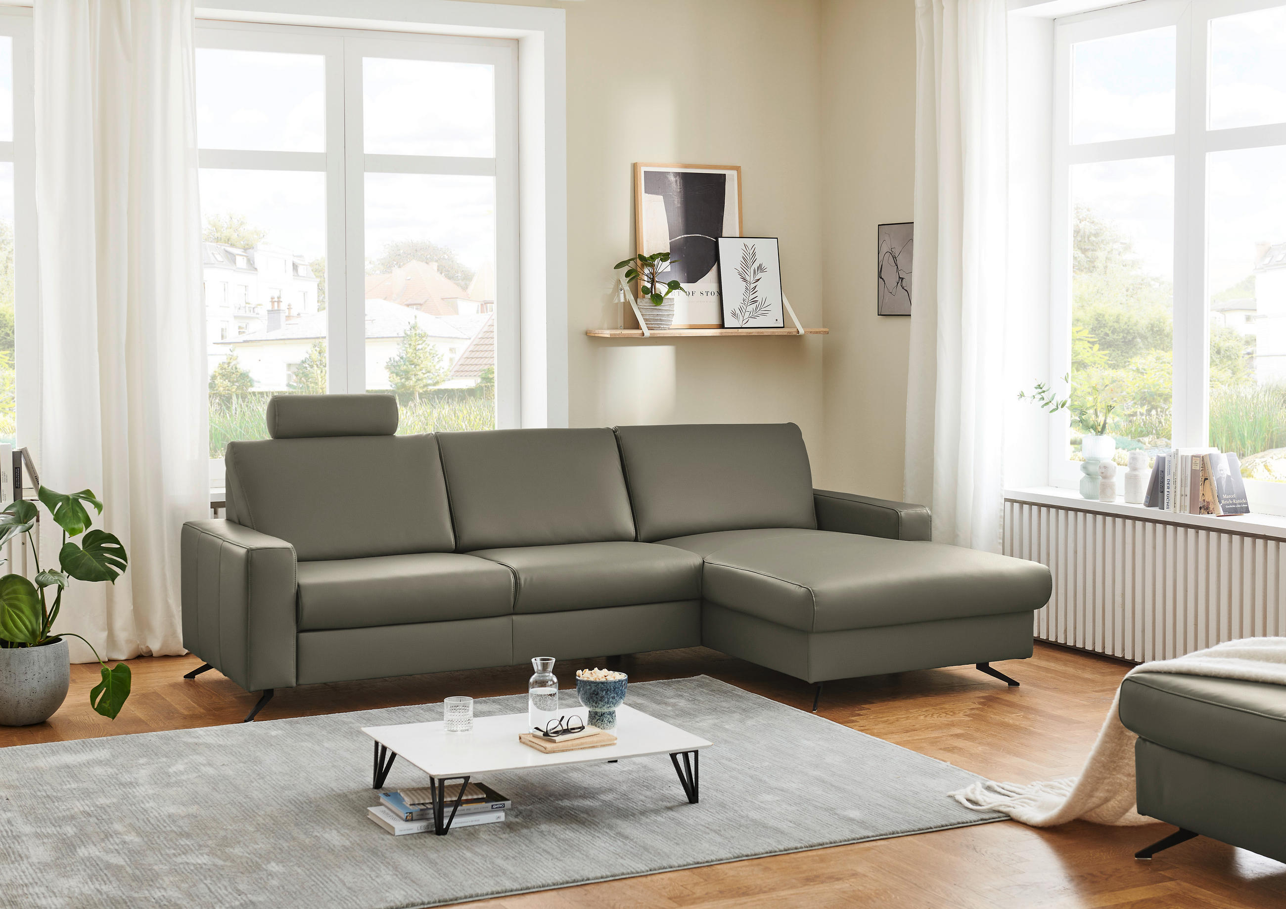 ECKSOFA in Echtleder Hellgrau  - Hellgrau/Schwarz, Design, Leder/Metall (267/165cm) - Lomoco