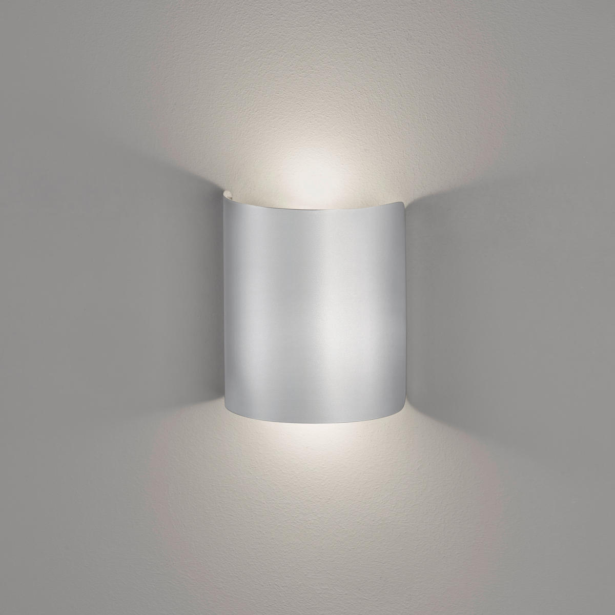 LED-WANDLEUCHTE Halv 12/15/6,5 cm   - Silberfarben, Design, Metall (12/15/6,5cm) - Fischer & Honsel