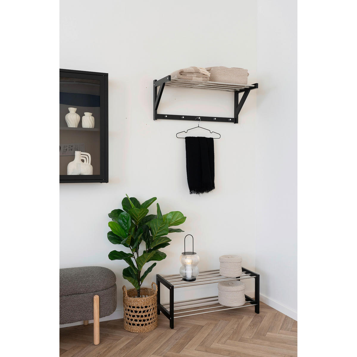 HUTABLAGE  in Pappel Schwarz, Silberfarben  - Silberfarben/Schwarz, Basics, Holz/Metall (32/34/78cm)