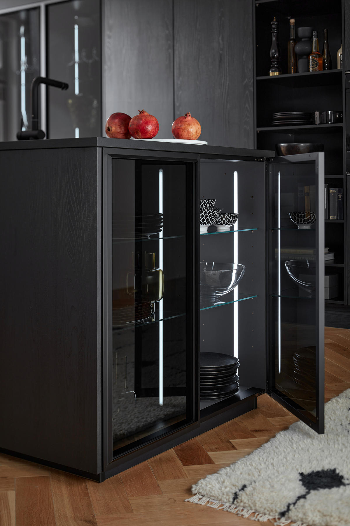 EINBAUKÜCHE   - Eichefarben, Design, Holzwerkstoff - Dieter Knoll
