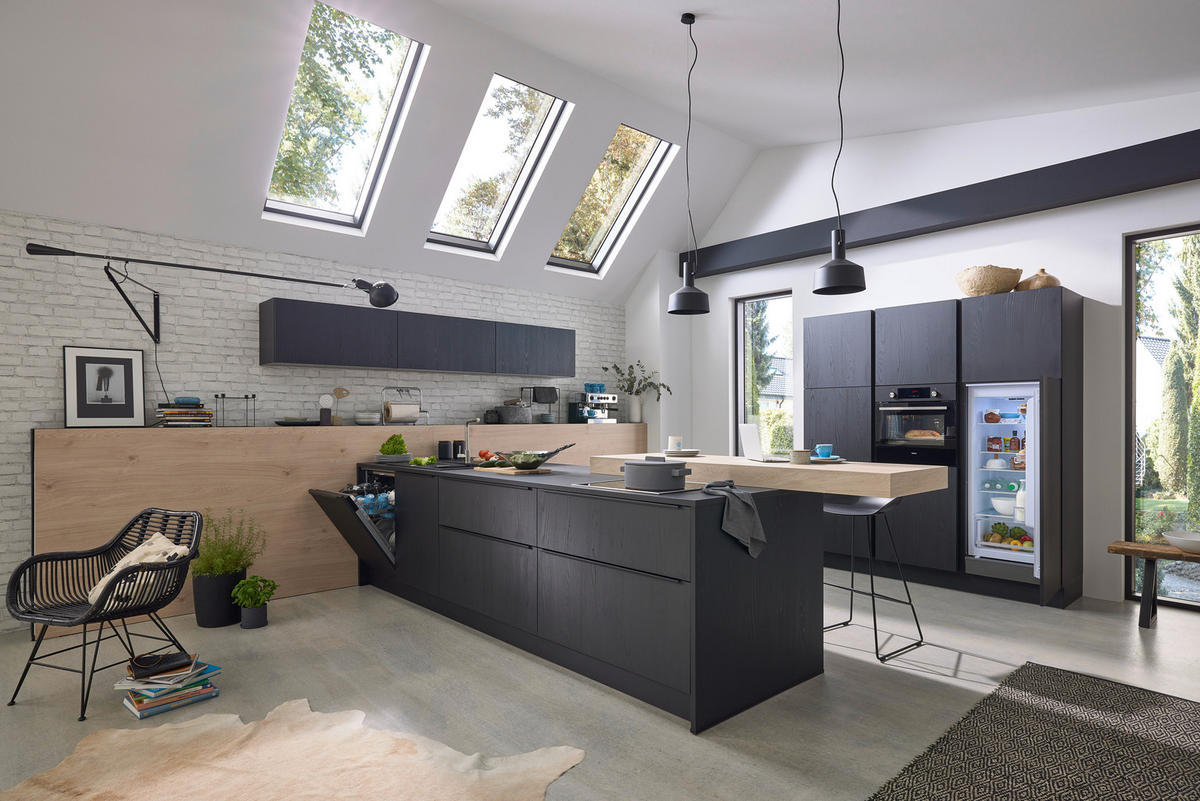 INBYGGNADSKÖK   - mörkbrun/ekfärgad, Design, trämaterial - Dieter Knoll