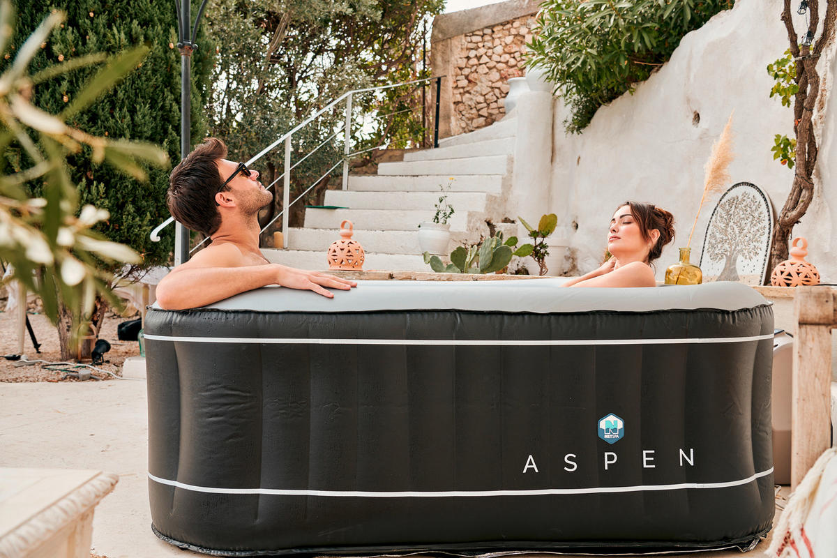 WHIRLPOOL 168/168/70 cm  - Schwarz, Basics, Kunststoff/Metall (168/168/70cm) - Atrigo