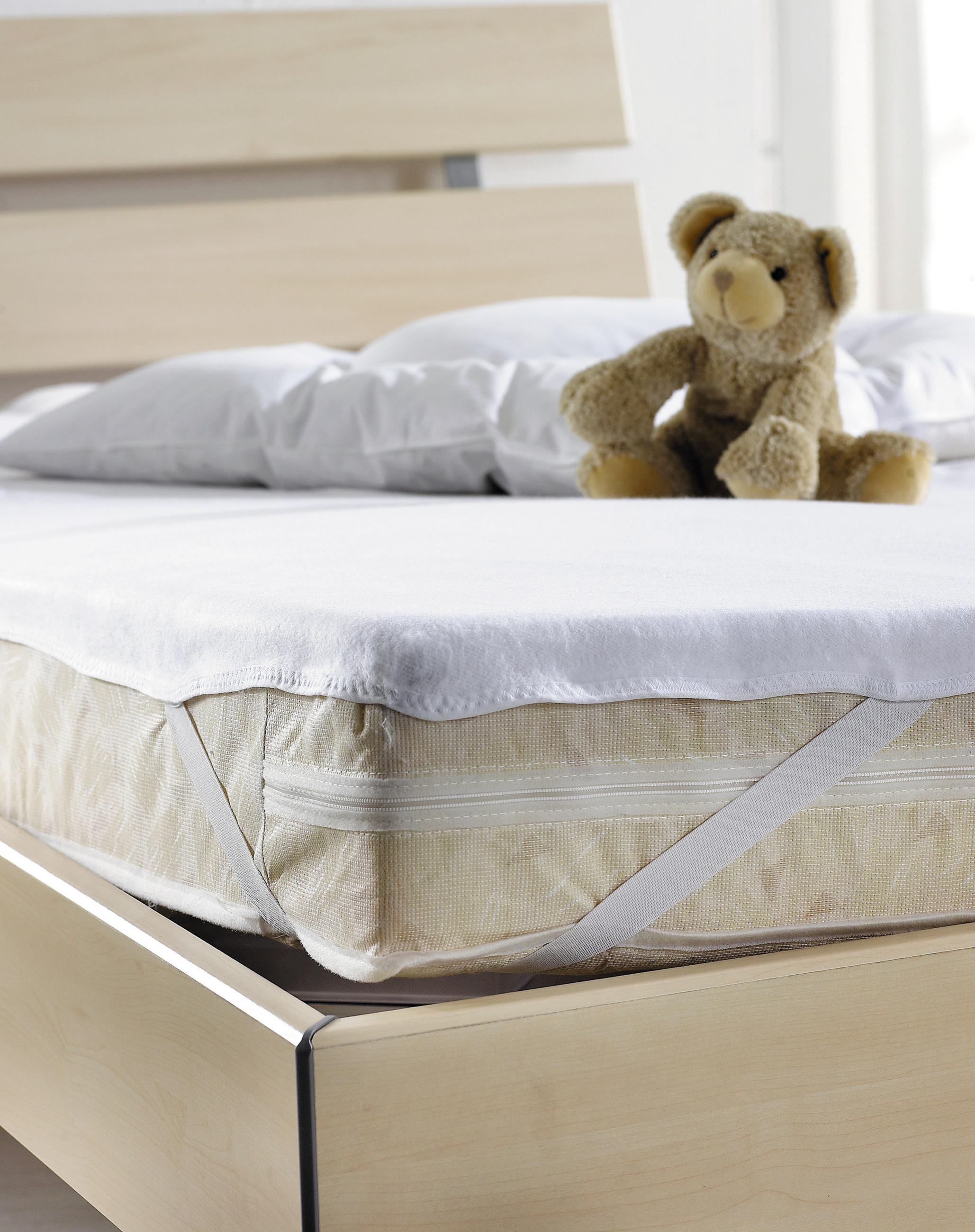 ZAŠČITNA PREVLEKA ZA VZMETNIC - bela, Konvencionalno, tekstil (180/200cm) - Boxxx
