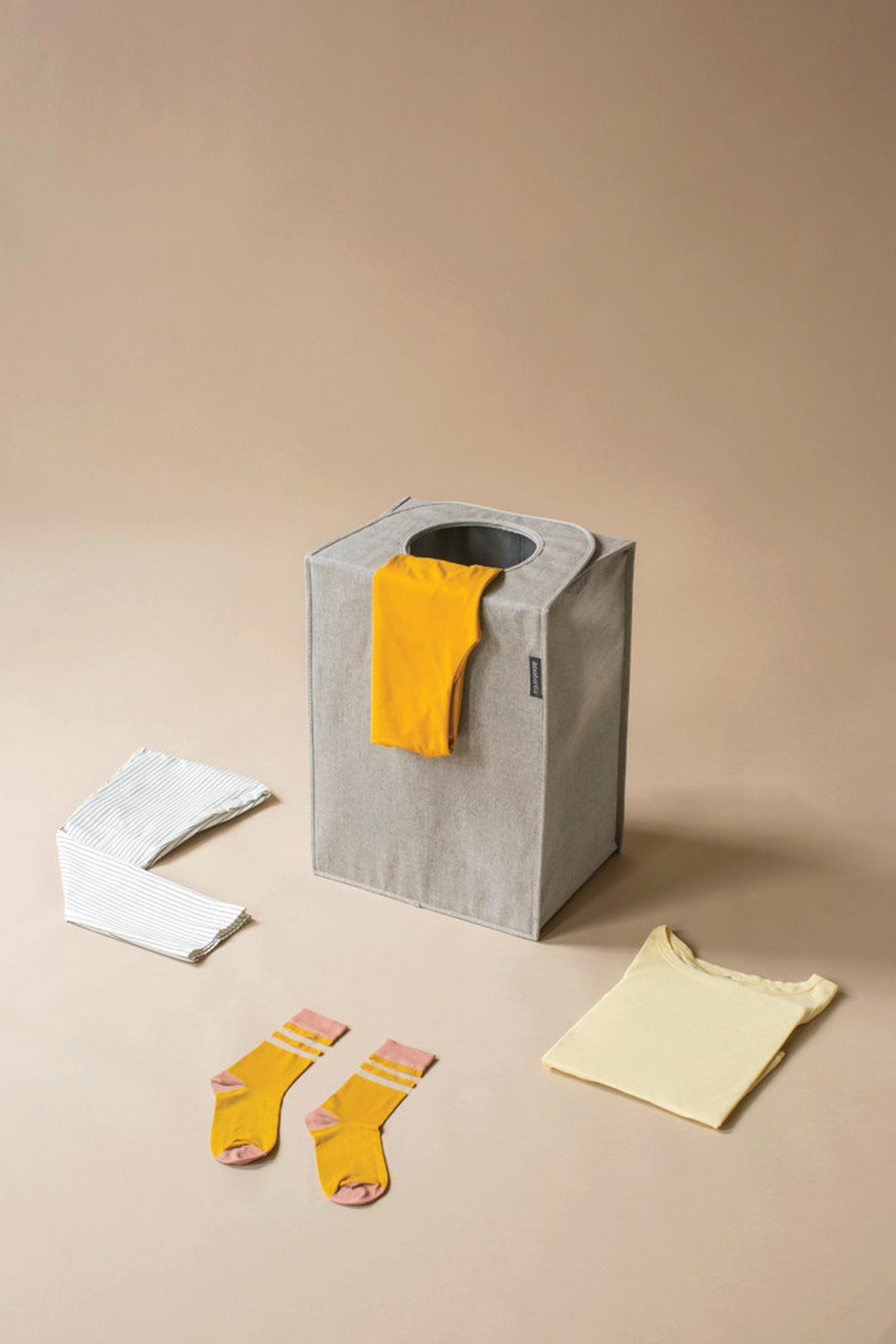 PRÁDELNÍ KOŠ - šedá, Design, textil (40,5/54/29,5cm) - Brabantia