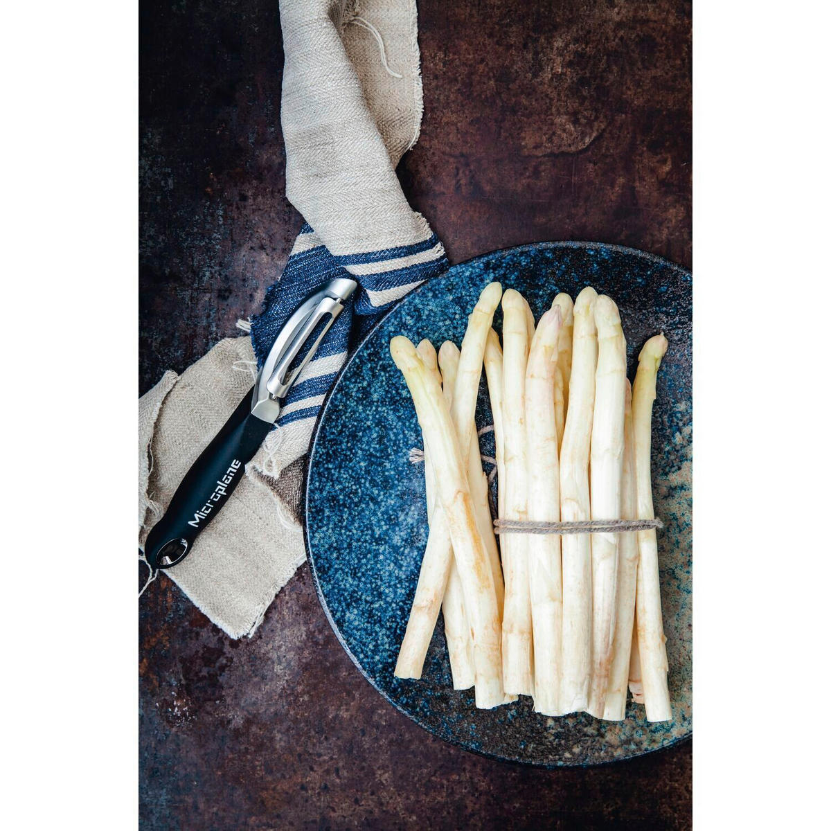 SCHÄLER - Schwarz, Basics, Kunststoff/Metall (10/2,8/25cm) - MICROPLANE