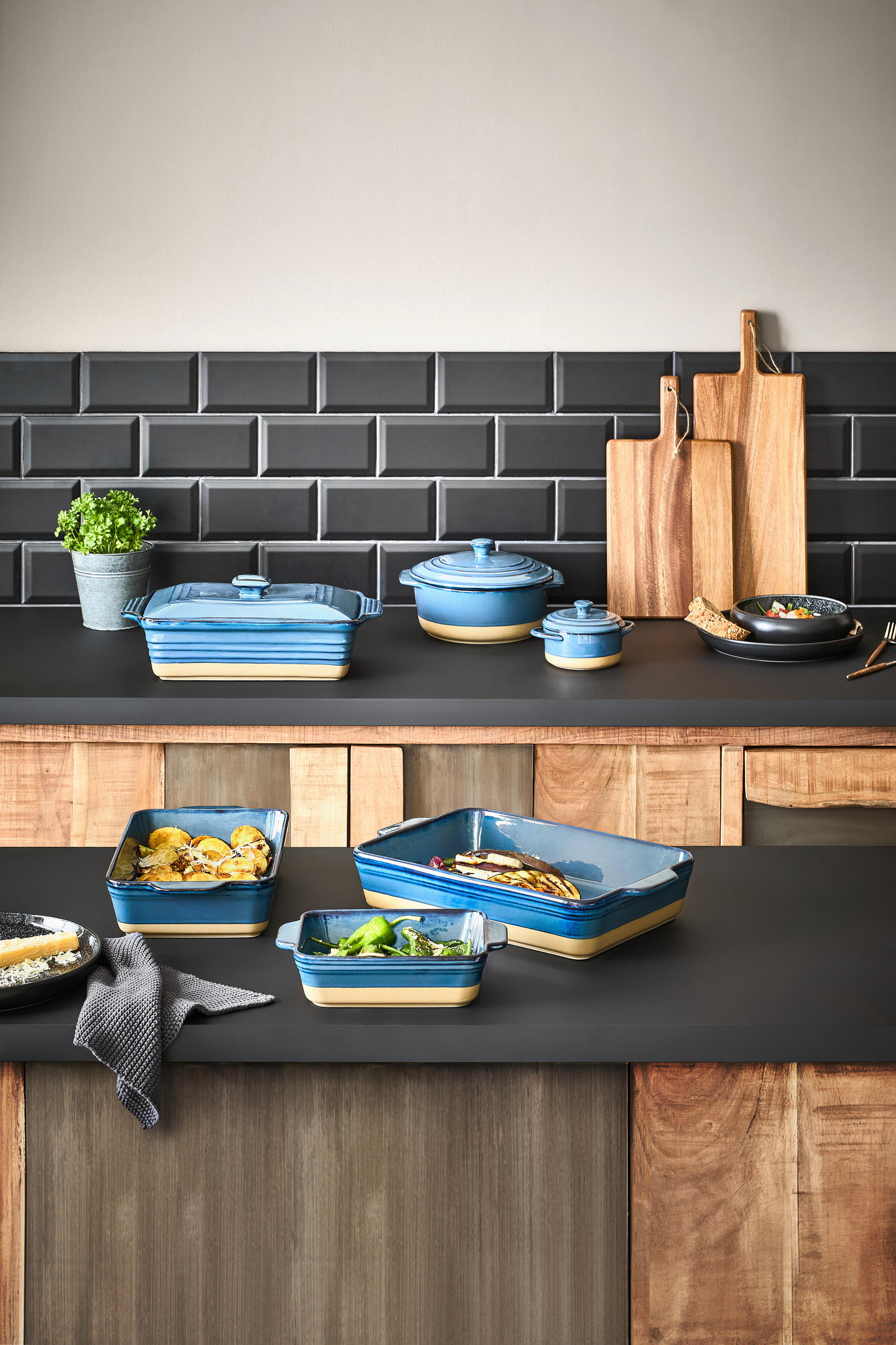 POSUDA ZA RERNU    22,7/8,7 cm       - braon/plava, Lajfstajl, keramika (22,7/8,7cm) - Homeware Profession.