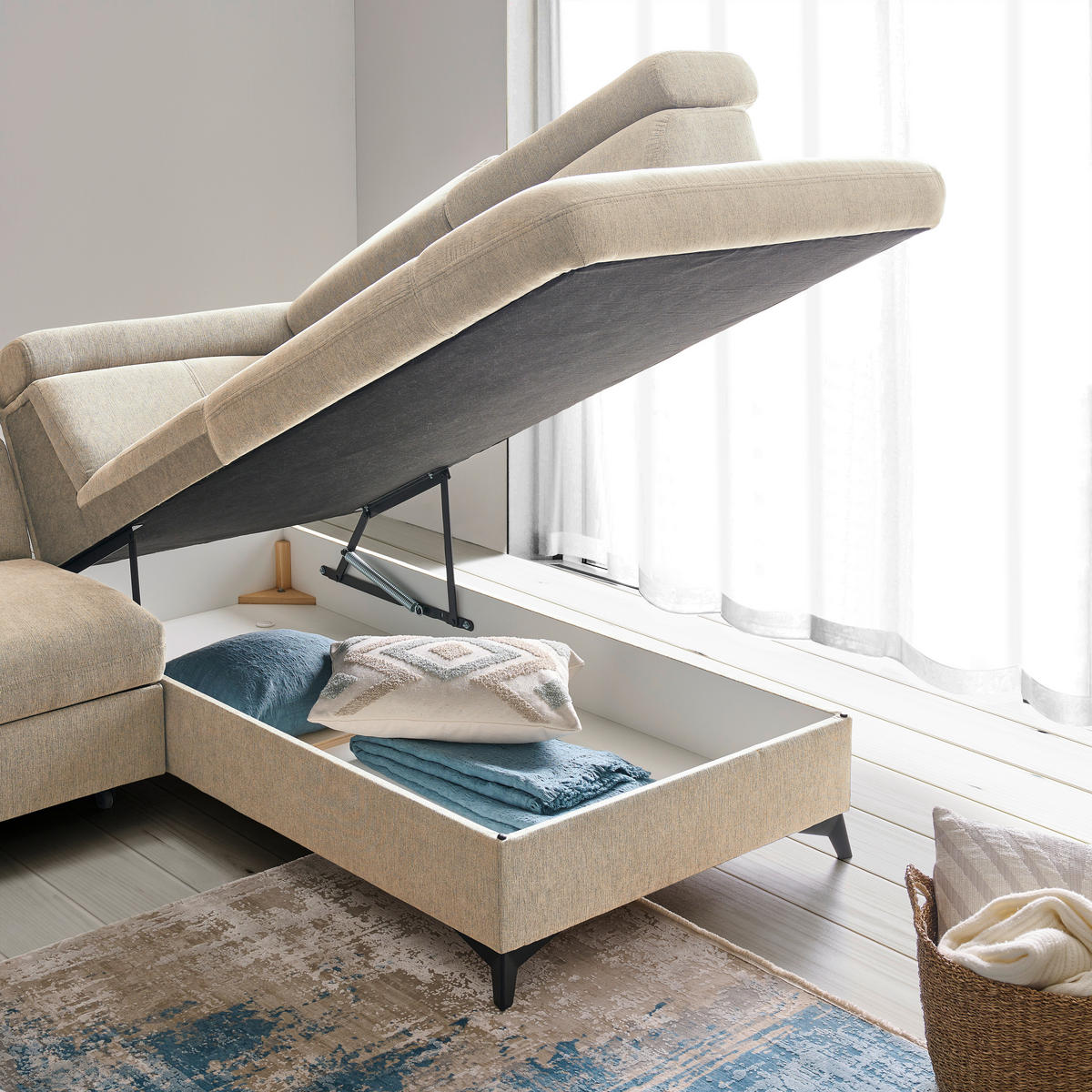 Ecksofa inkl. Funktionen in Chenille Naturfarben  - Schwarz/Naturfarben, Design, Textil/Metall (260/203cm) - Stylife
