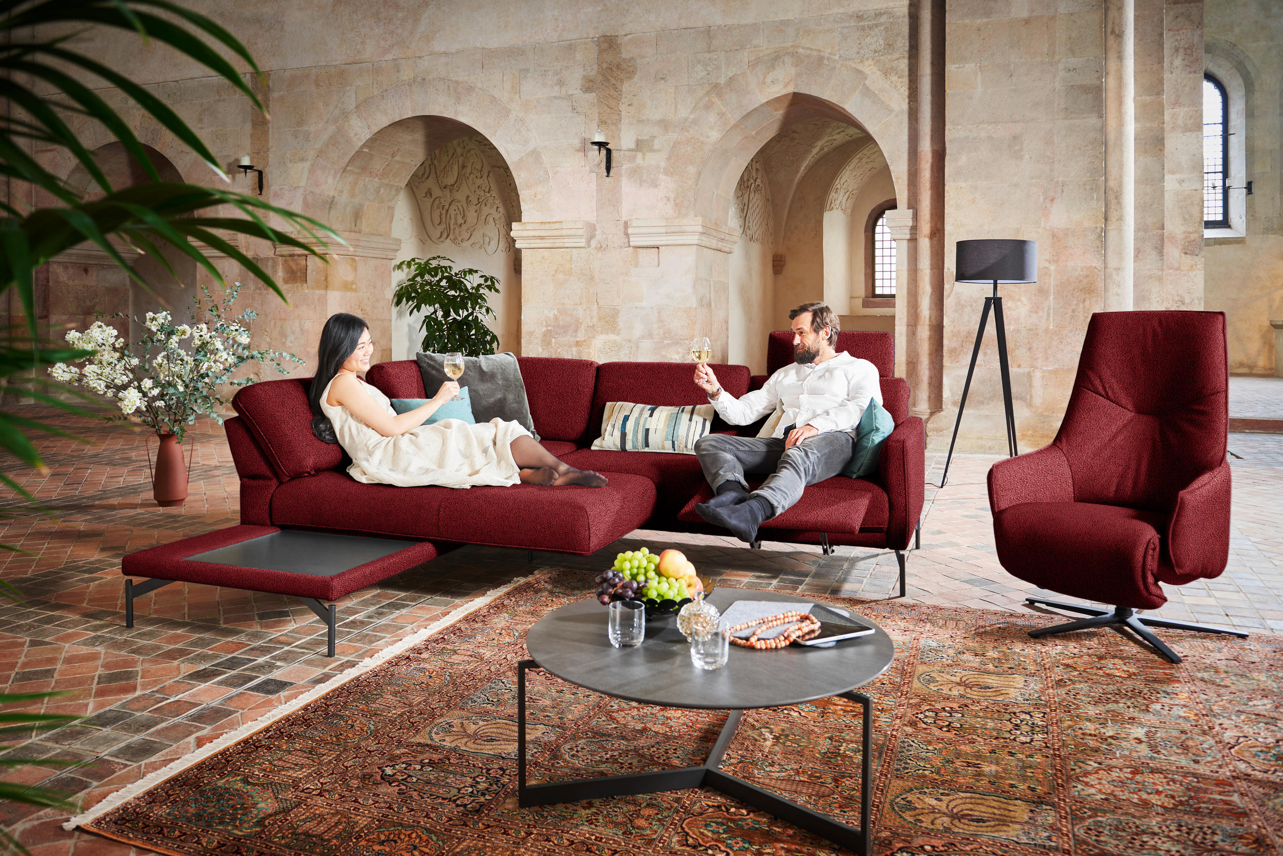 ECKSOFA in Flachgewebe, Struktur Rot  230/254 cm  - Anthrazit/Rot, Design, Textil/Metall (230/254cm) - Johann Jakob
