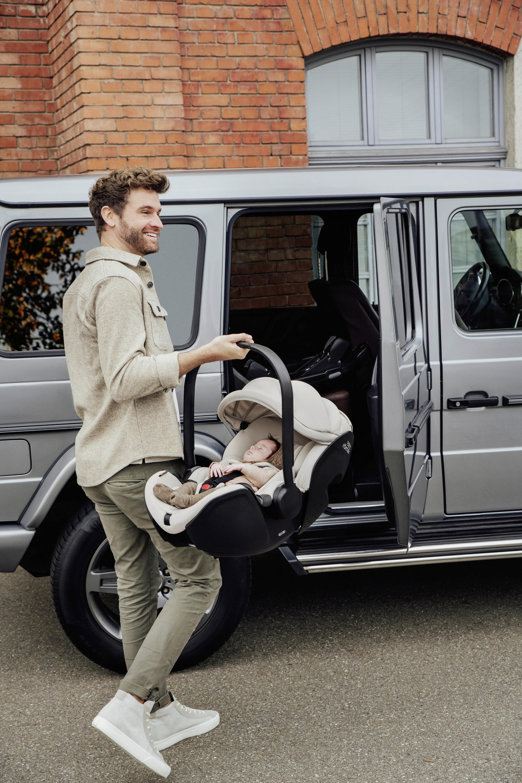 BABYSCHALE Baby-Safe Pro  - Greige, Basics, Kunststoff/Textil (44/62,5/65,5cm) - Britax Römer