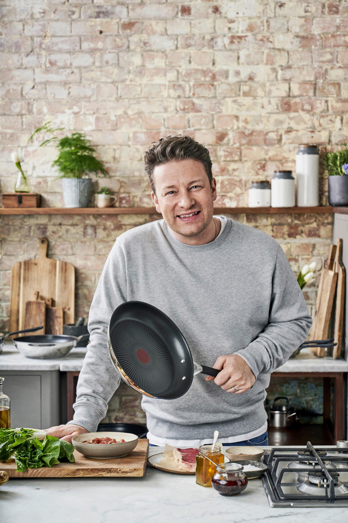 STEKPANNA   28 cm  - stålfärgad, Design, metall/plast (28cm) - Tefal