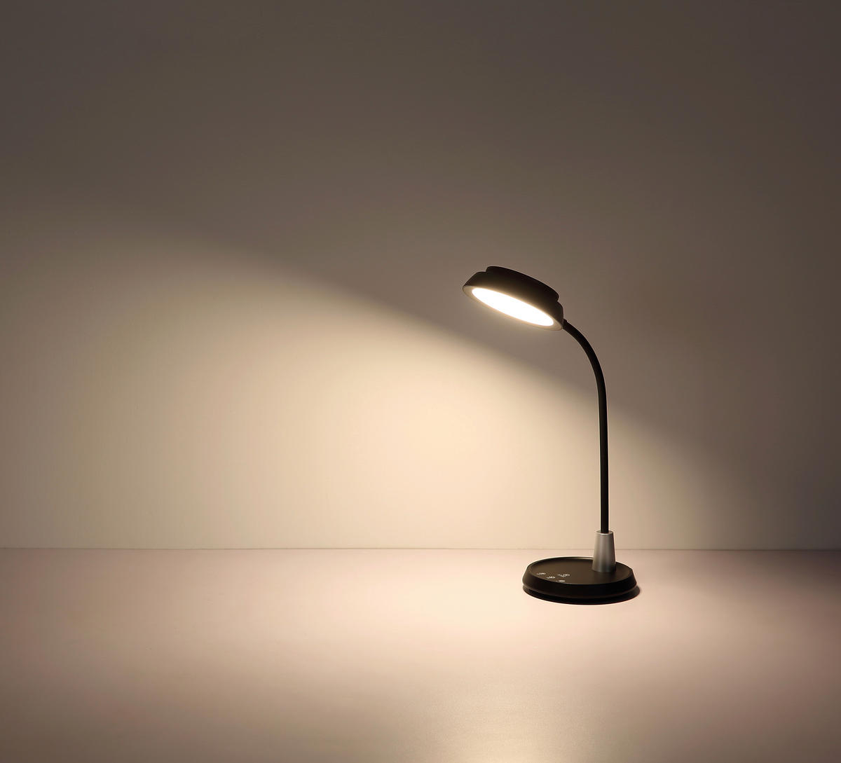 LED-TISCHLEUCHTE 30,6/17,2/44,8 cm   - Silberfarben/Schwarz, Design, Kunststoff (30,6/17,2/44,8cm) - Globo