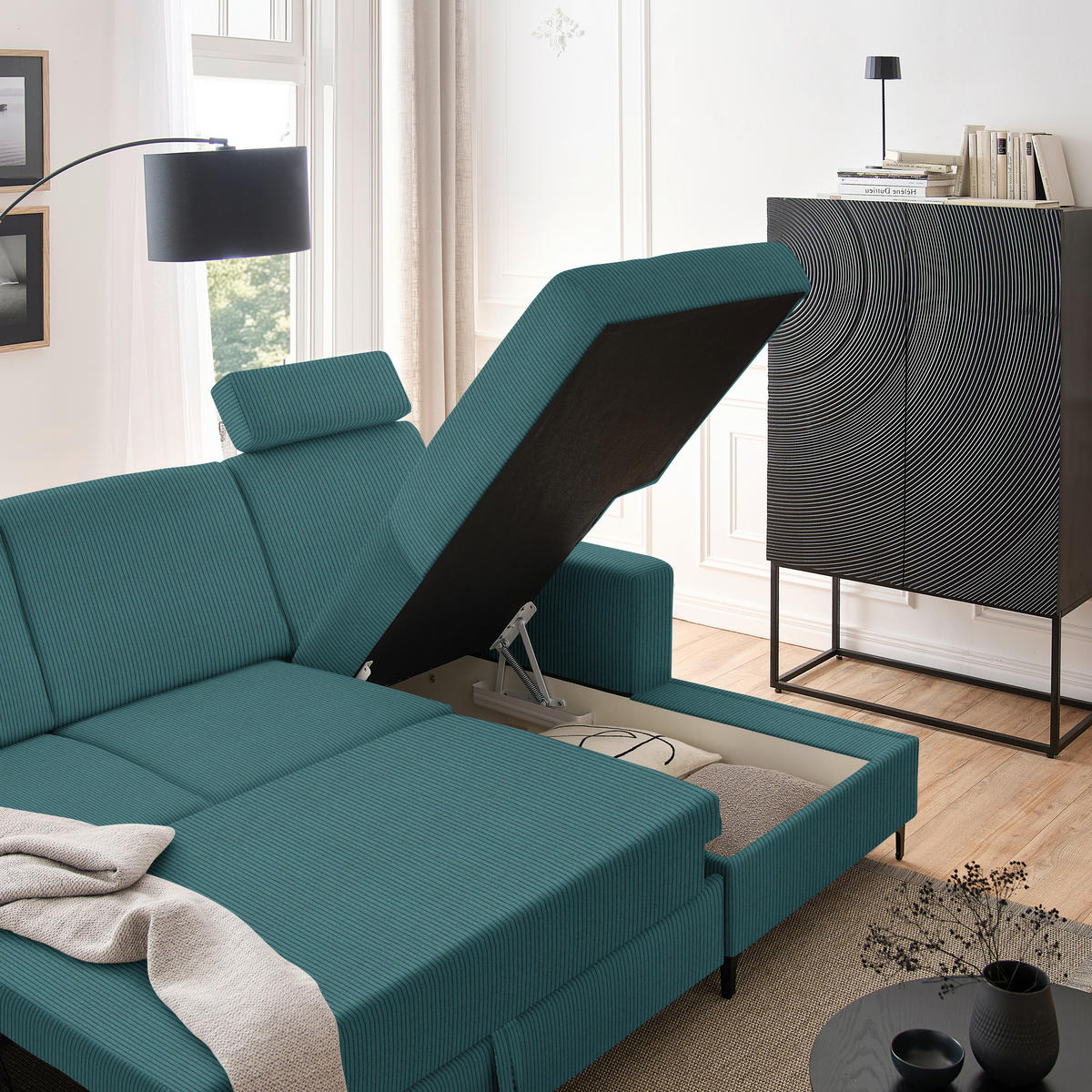 ECKSOFA in Cord Waldgrün  - Waldgrün/Schwarz, Konventionell, Textil/Metall (247/167cm) - Stylife