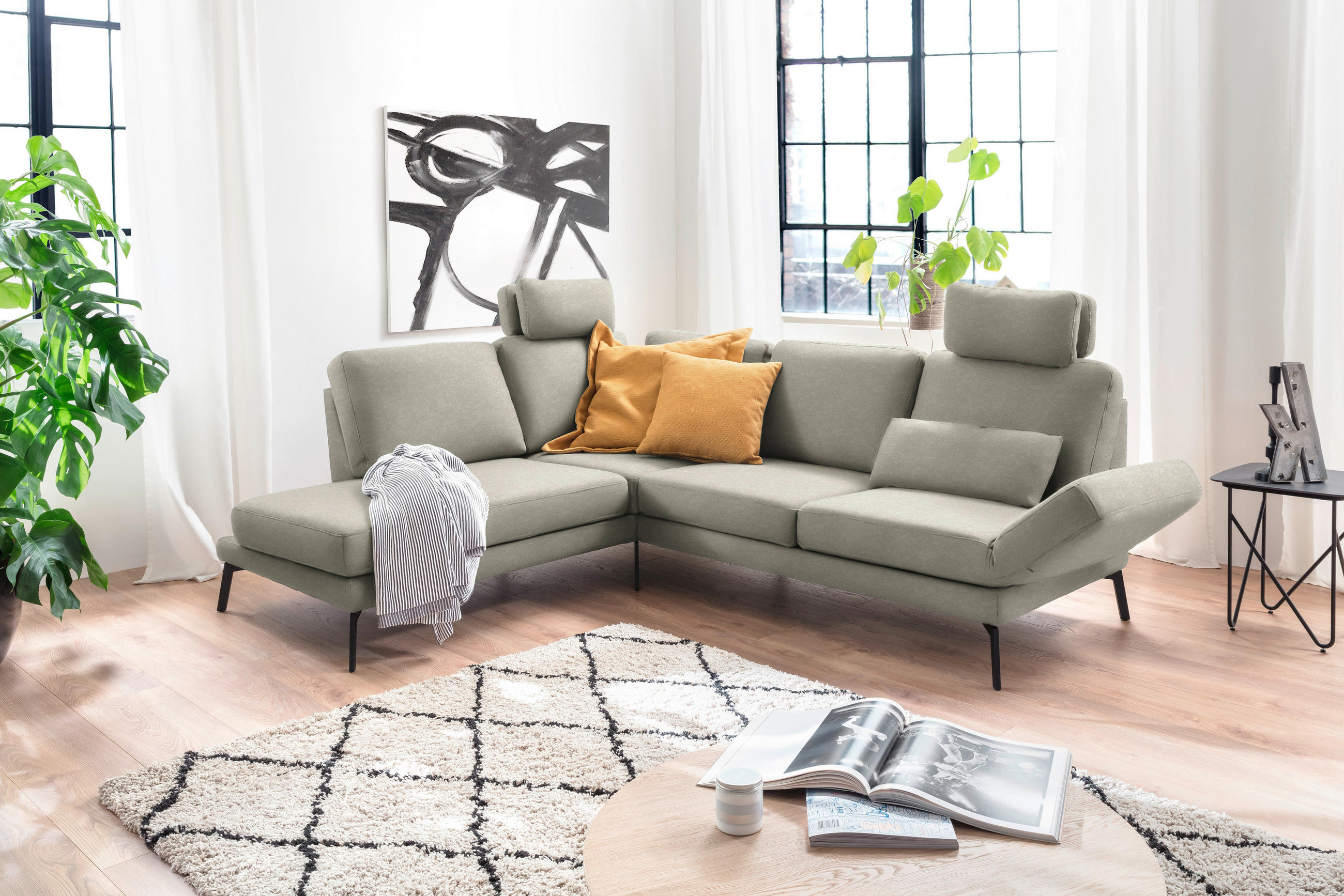 ECKSOFA in Mikrofaser Olivgrün  - Schwarz/Olivgrün, Konventionell, Textil/Metall (207-223/250-288cm) - Hom`in