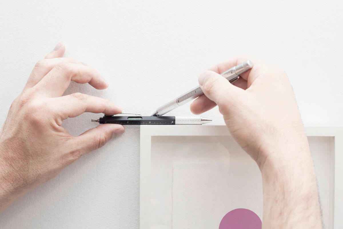 GUĽÔČKOVÉ PERO - čierna/strieborná, Konventionell, kov/plast (14,6/4,1/3,6cm) - Kikkerland