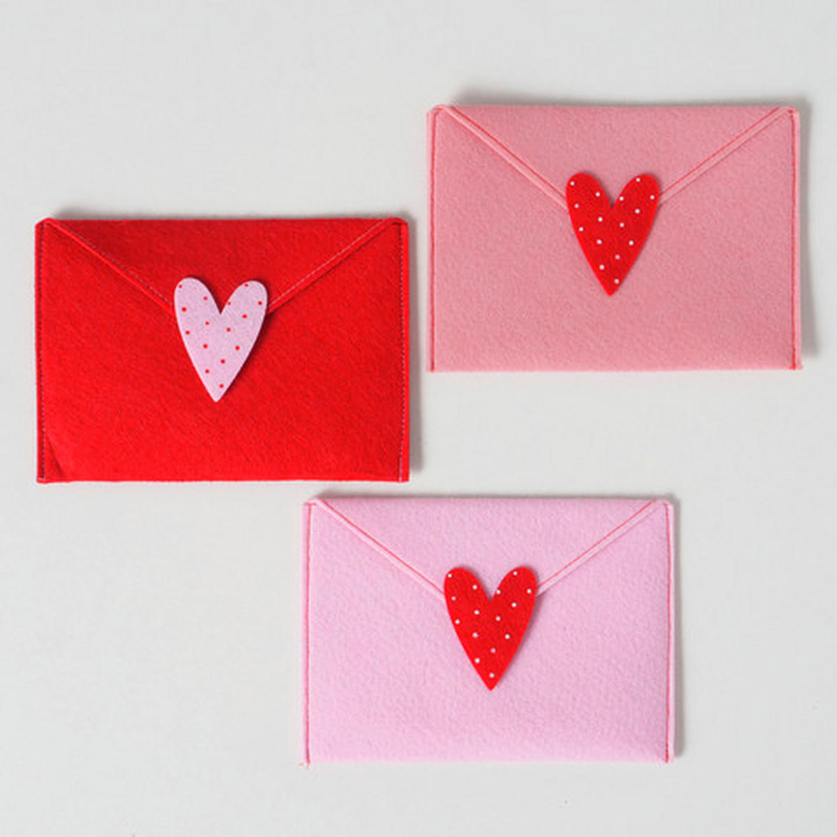 AJÁNDÉKTASAK  - piros/halvány rózsaszín, Basics, textil (19/1/13,2cm)