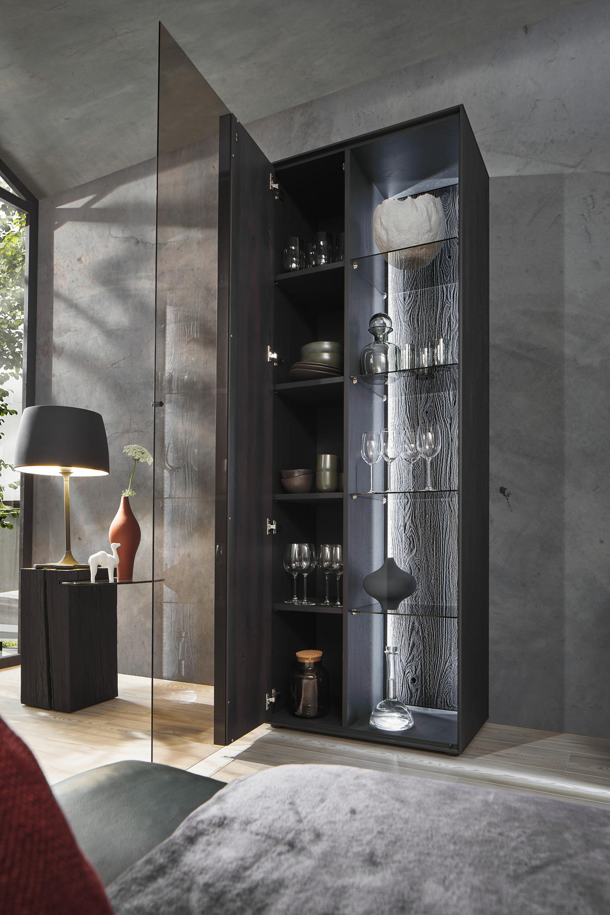 VITRINE  in massiv Kernbuche, Kernesche Anthrazit  - Anthrazit/Schwarz, Design, Glas/Holz (72/204/44cm) - Johann Jakob