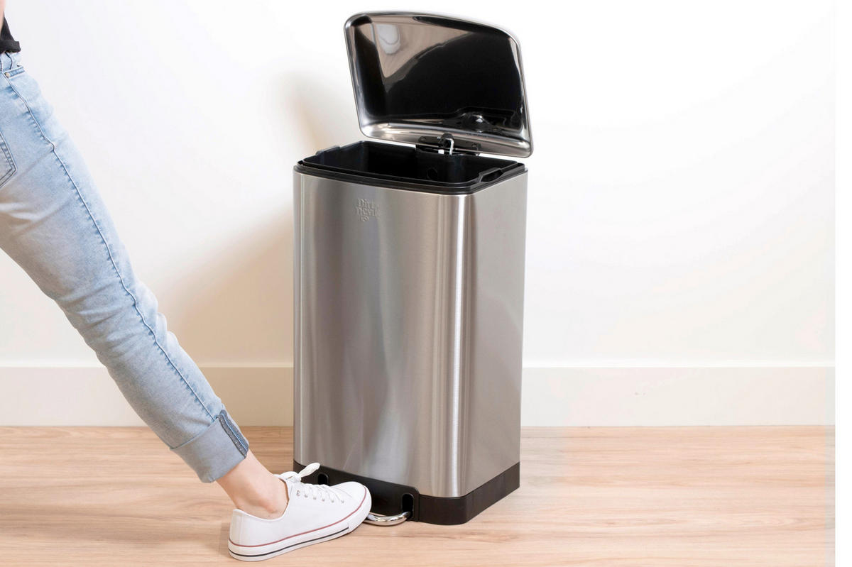 TRETEIMER 30 L  - Chromfarben/Schwarz, Basics, Kunststoff/Metall (34,5/30,5/61,4cm) - Dirt Devil