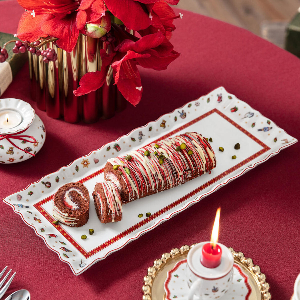 TORTENTELLER Rot, Weiß 39/16 cm Toy´s Delight  - Rot/Weiß, LIFESTYLE, Keramik (39/16cm) - Villeroy & Boch
